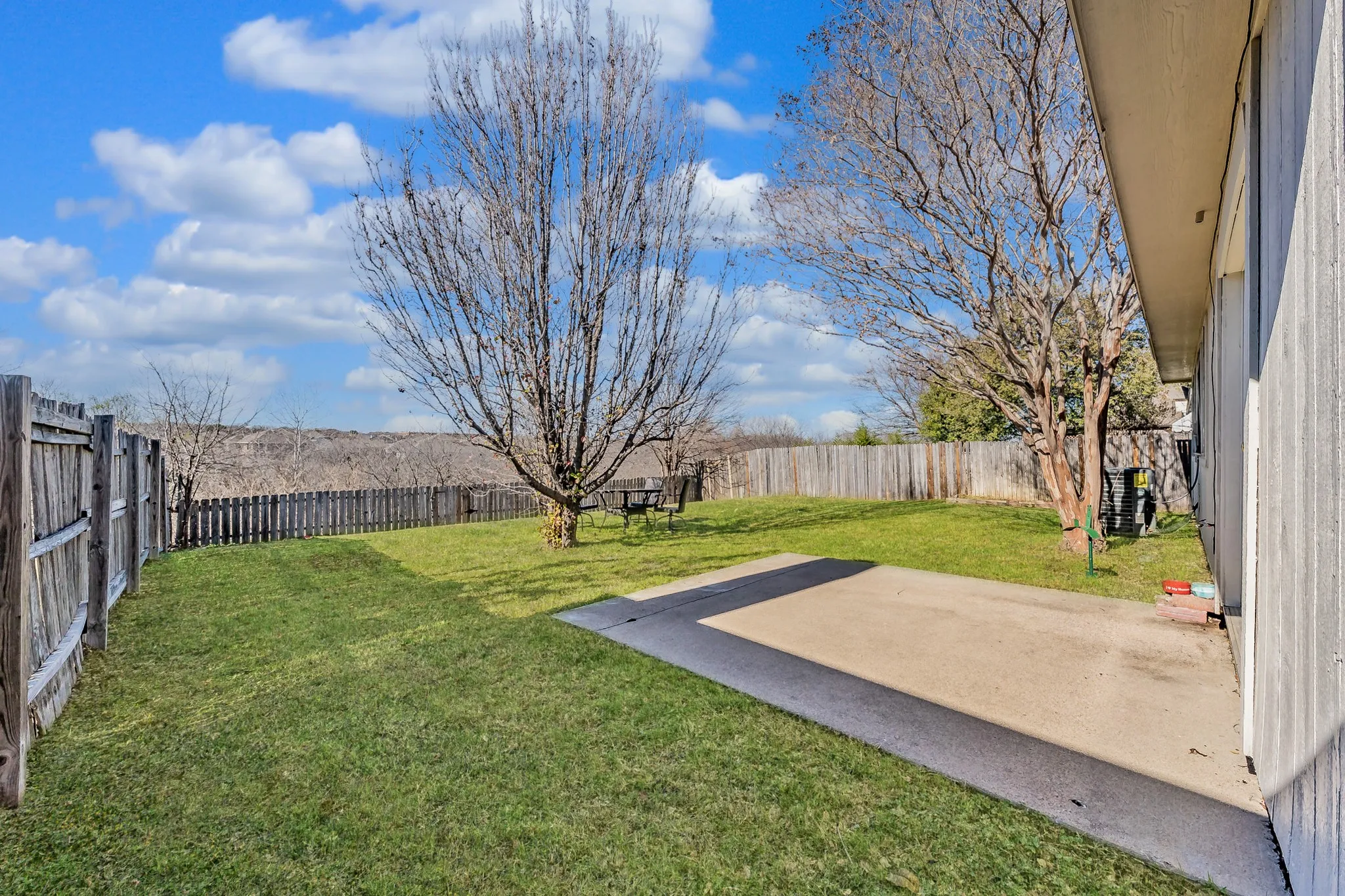 Single Family Residence For Sale in Tarrant County , 6501 Riverwater Trail, Fort Worth, Texas 76179, 3 Bedroom, 2 Bathroom, 2 Garage spaces, 1,330 Sqft, built in 1999, Preowned, mls#21201837, Real Estate Agent in Fort Worth, Homes For Sale in Tarrant county, Homes For Sale in Fort Worth, Realtor in Fort Worth Texas, Real Estate Brokerage Independent Realty Texas, Luminita Cordes Realtor