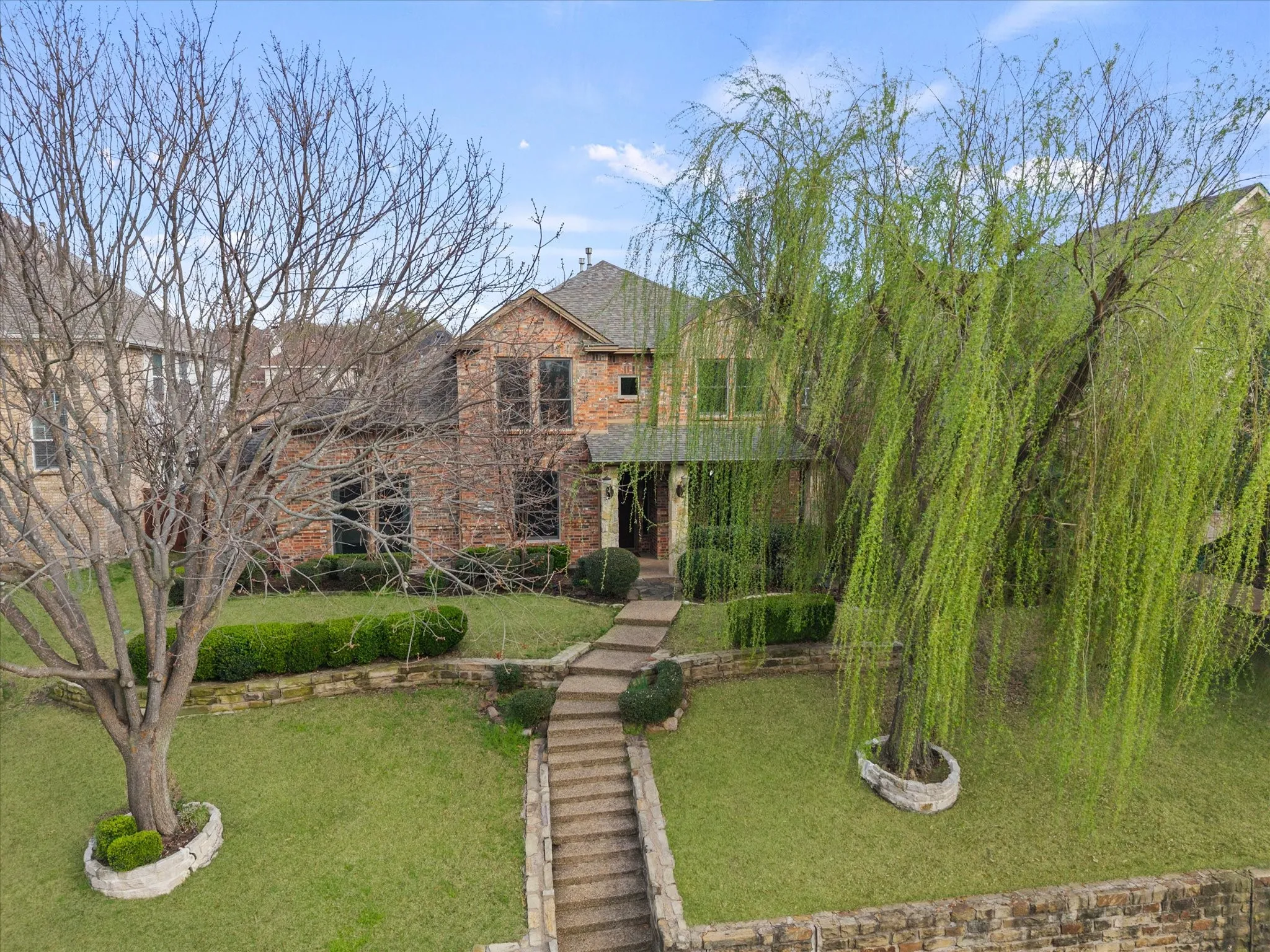 Single Family Residence For Sale in Rockwall County , 1561 Coastal Drive, Rockwall, Texas 75087, 4 Bedroom, 3 Bathroom, 2 Garage spaces, 3,061 Sqft, built in 2004, Preowned, mls#21201842, Real Estate Agent in Rockwall, Homes For Sale in Rockwall county, Homes For Sale in Rockwall, Realtor in Rockwall Texas, Real Estate Brokerage Independent Realty Texas, Luminita Cordes Realtor