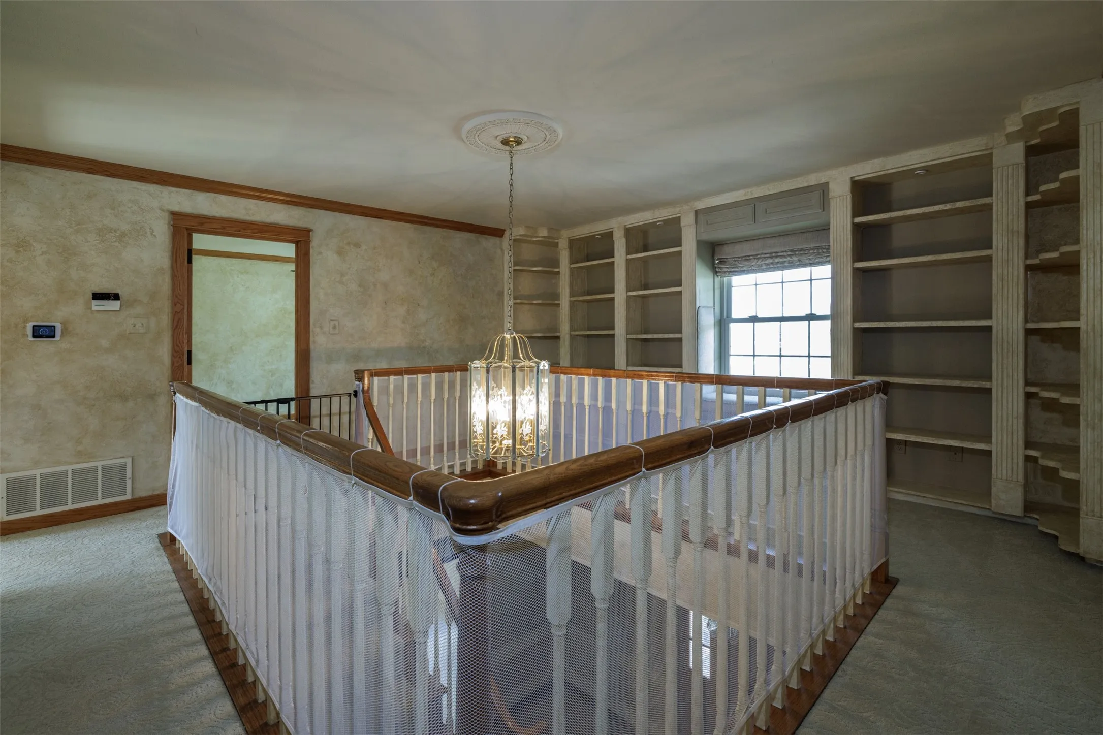Farm For Sale in Hunt County , 6569 Fm 2947, Quinlan, Texas 75474, 4 Bedroom, 4 Bathroom, 2 Garage spaces, 3,144 Sqft, built in 1986, Price $1,479,999, mls#21186888, Real Estate Agent in Quinlan, Homes For Sale in Hunt county, Homes For Sale in Quinlan, Realtor in Quinlan Texas, Real Estate Brokerage Independent Realty Texas, Luminita Cordes Realtor