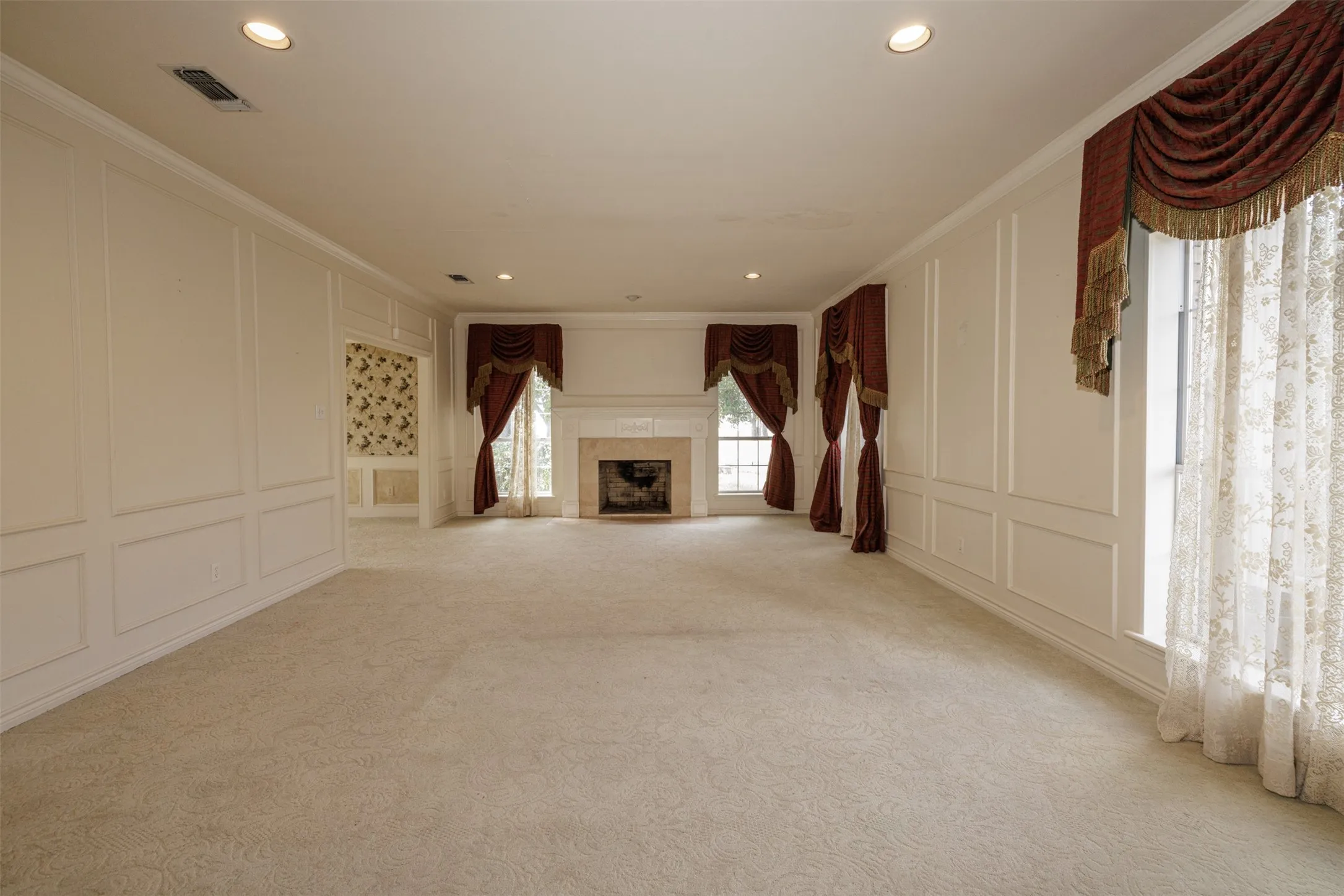 Farm For Sale in Hunt County , 6569 Fm 2947, Quinlan, Texas 75474, 4 Bedroom, 4 Bathroom, 2 Garage spaces, 3,144 Sqft, built in 1986, Price $1,479,999, mls#21186888, Real Estate Agent in Quinlan, Homes For Sale in Hunt county, Homes For Sale in Quinlan, Realtor in Quinlan Texas, Real Estate Brokerage Independent Realty Texas, Luminita Cordes Realtor
