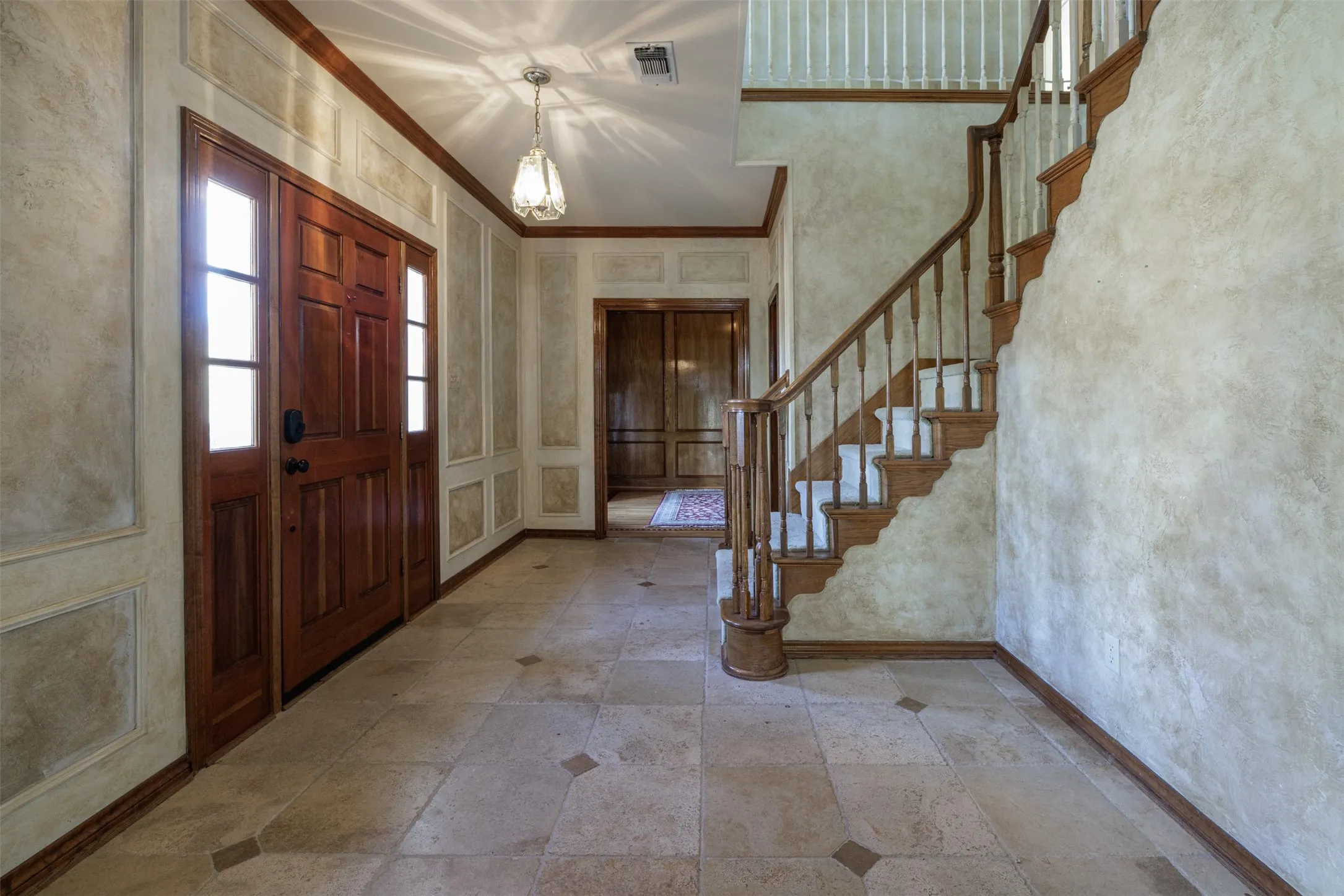 Farm For Sale in Hunt County , 6569 Fm 2947, Quinlan, Texas 75474, 4 Bedroom, 4 Bathroom, 2 Garage spaces, 3,144 Sqft, built in 1986, Price $1,479,999, mls#21186888, Real Estate Agent in Quinlan, Homes For Sale in Hunt county, Homes For Sale in Quinlan, Realtor in Quinlan Texas, Real Estate Brokerage Independent Realty Texas, Luminita Cordes Realtor