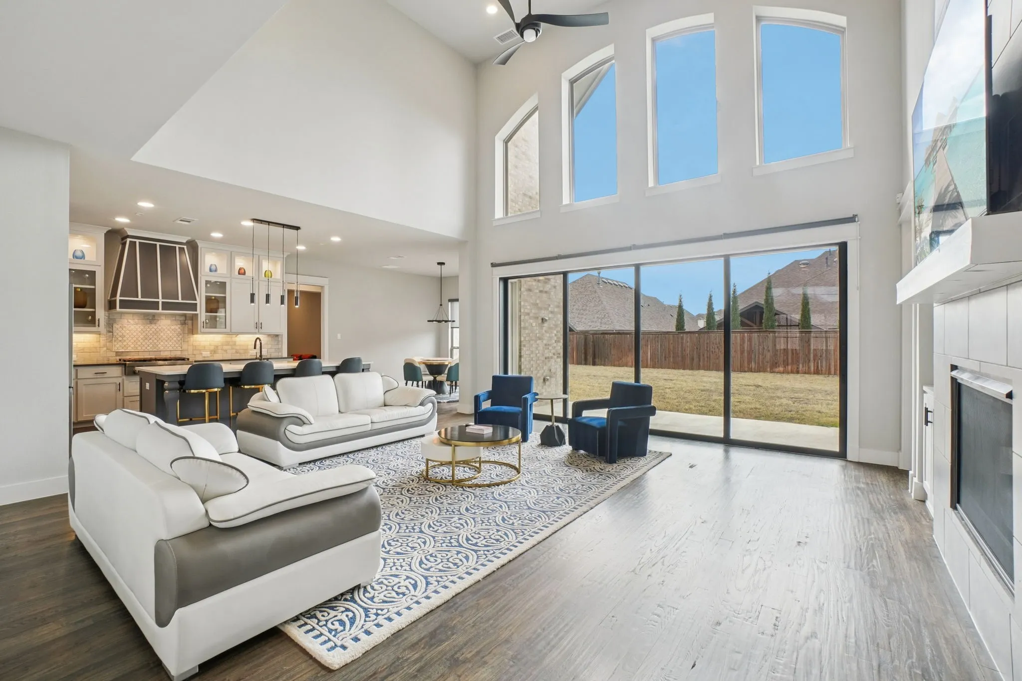 Single Family Residence For Sale in Collin County , 4101 Parkview Boulevard, Celina, Texas 75009, 5 Bedroom, 5 Bathroom, 3 Garage spaces, 4,380 Sqft, built in 2021, mls#21193841, Real Estate Agent in Celina, Homes For Sale in Collin county, Homes For Sale in Celina, Realtor in Celina Texas, Real Estate Brokerage Independent Realty Texas, Luminita Cordes Realtor