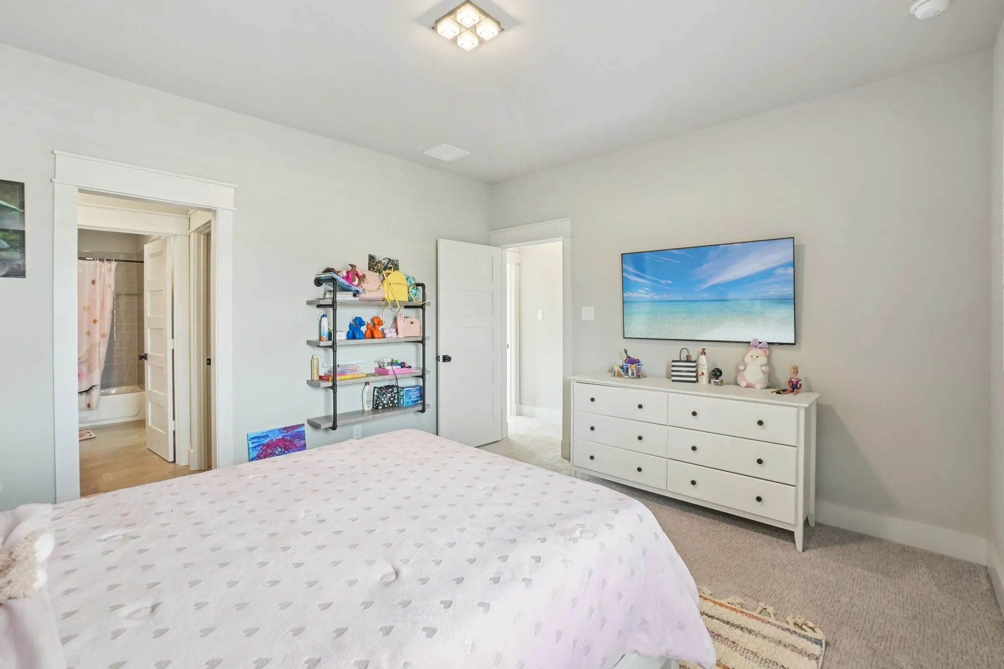 Single Family Residence For Sale in Collin County , 4101 Parkview Boulevard, Celina, Texas 75009, 5 Bedroom, 5 Bathroom, 3 Garage spaces, 4,380 Sqft, built in 2021, mls#21193841, Real Estate Agent in Celina, Homes For Sale in Collin county, Homes For Sale in Celina, Realtor in Celina Texas, Real Estate Brokerage Independent Realty Texas, Luminita Cordes Realtor