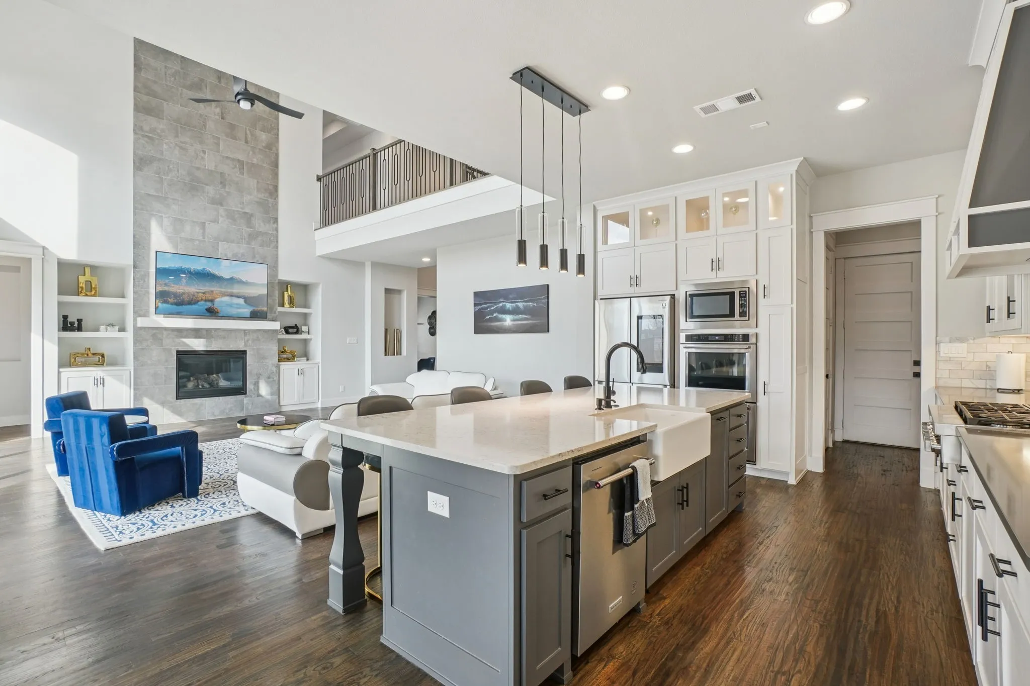 Single Family Residence For Sale in Collin County , 4101 Parkview Boulevard, Celina, Texas 75009, 5 Bedroom, 5 Bathroom, 3 Garage spaces, 4,380 Sqft, built in 2021, mls#21193841, Real Estate Agent in Celina, Homes For Sale in Collin county, Homes For Sale in Celina, Realtor in Celina Texas, Real Estate Brokerage Independent Realty Texas, Luminita Cordes Realtor