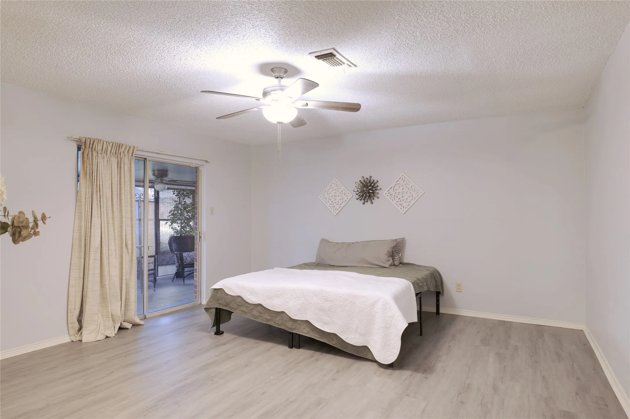 Primary bedroom also has access to the sun room