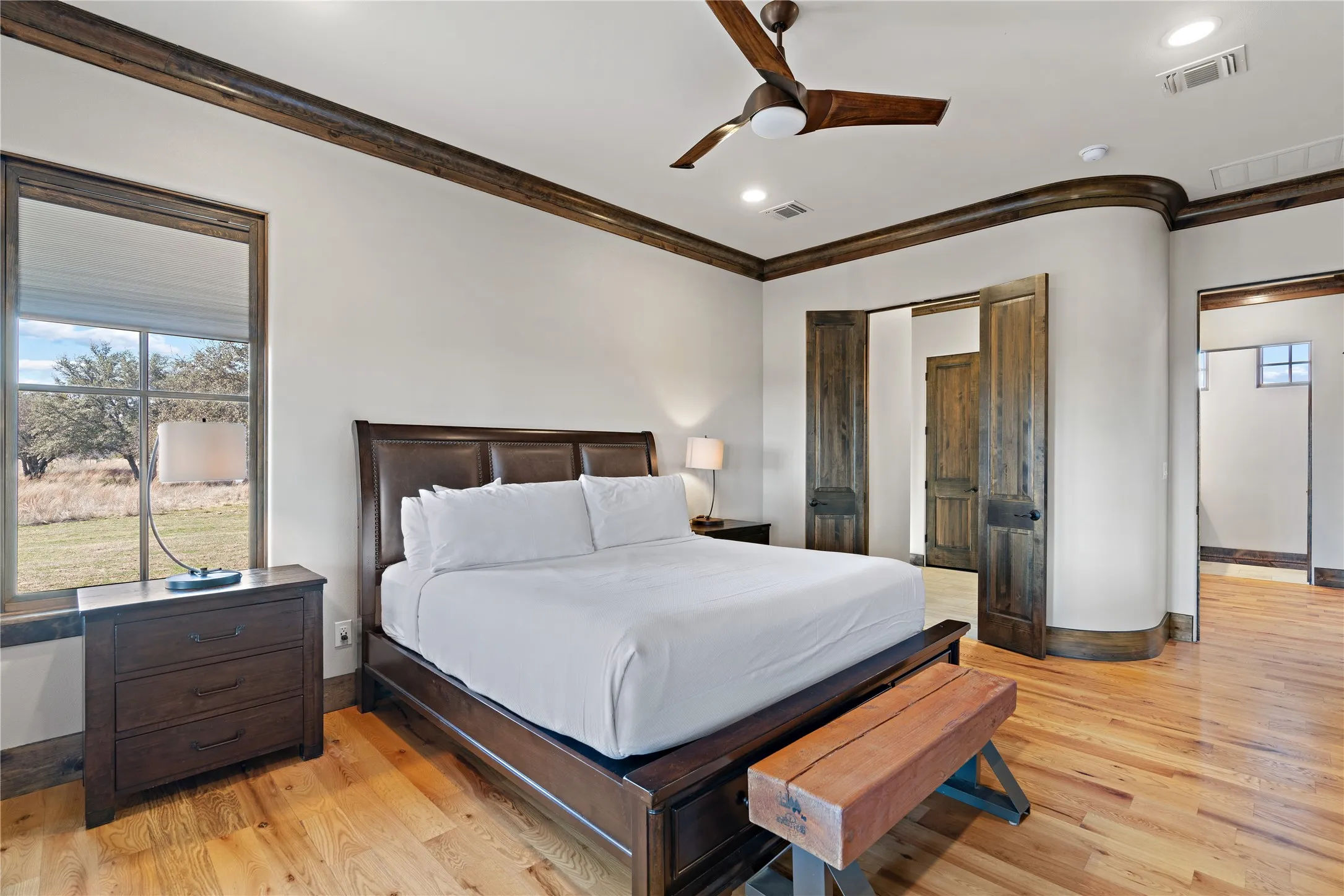 Single Family Residence For Sale in Somervell County , 1231 PR 21, Glen Rose, Texas 76690, 3 Bedroom, 4 Bathroom, 4 Garage spaces, 3,535 Sqft, built in 2018, Preowned, mls#21181368, Real Estate Agent in Glen Rose, Homes For Sale in Somervell county, Homes For Sale in Glen Rose, Realtor in Glen Rose Texas, Real Estate Brokerage Independent Realty Texas, Luminita Cordes Realtor