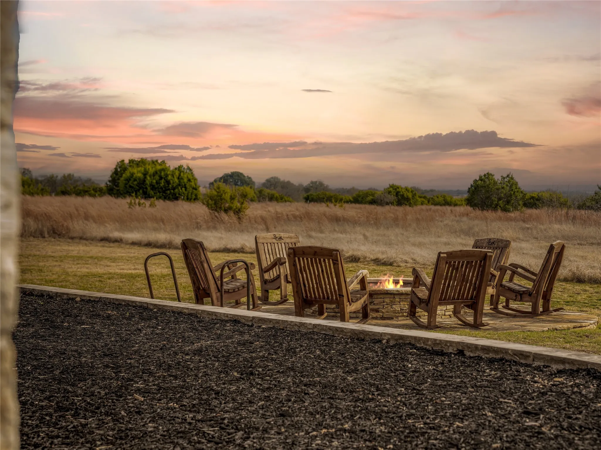 Single Family Residence For Sale in Somervell County , 1231 PR 21, Glen Rose, Texas 76690, 3 Bedroom, 4 Bathroom, 4 Garage spaces, 3,535 Sqft, built in 2018, Preowned, mls#21181368, Real Estate Agent in Glen Rose, Homes For Sale in Somervell county, Homes For Sale in Glen Rose, Realtor in Glen Rose Texas, Real Estate Brokerage Independent Realty Texas, Luminita Cordes Realtor
