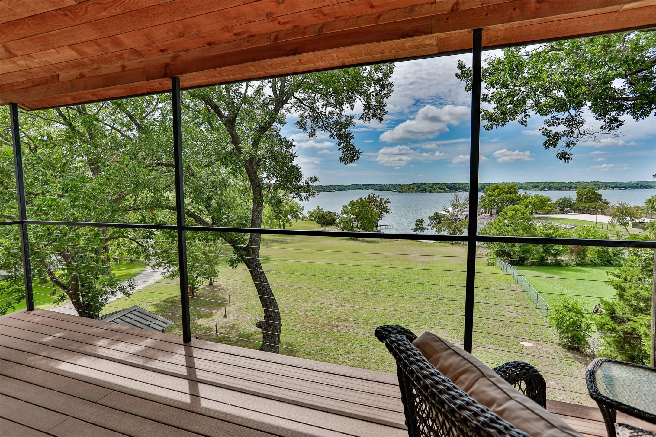 Single Family Residence For Sale in Cooke County , 78 Park Lane, Gainesville, Texas 76240, 2 Bedroom, 2 Bathroom, 1 Garage spaces, 1,300 Sqft, built in 2019, mls#21202047, Real Estate Agent in Gainesville, Homes For Sale in Cooke county, Homes For Sale in Gainesville, Realtor in Gainesville Texas, Real Estate Brokerage Independent Realty Texas, Luminita Cordes Realtor