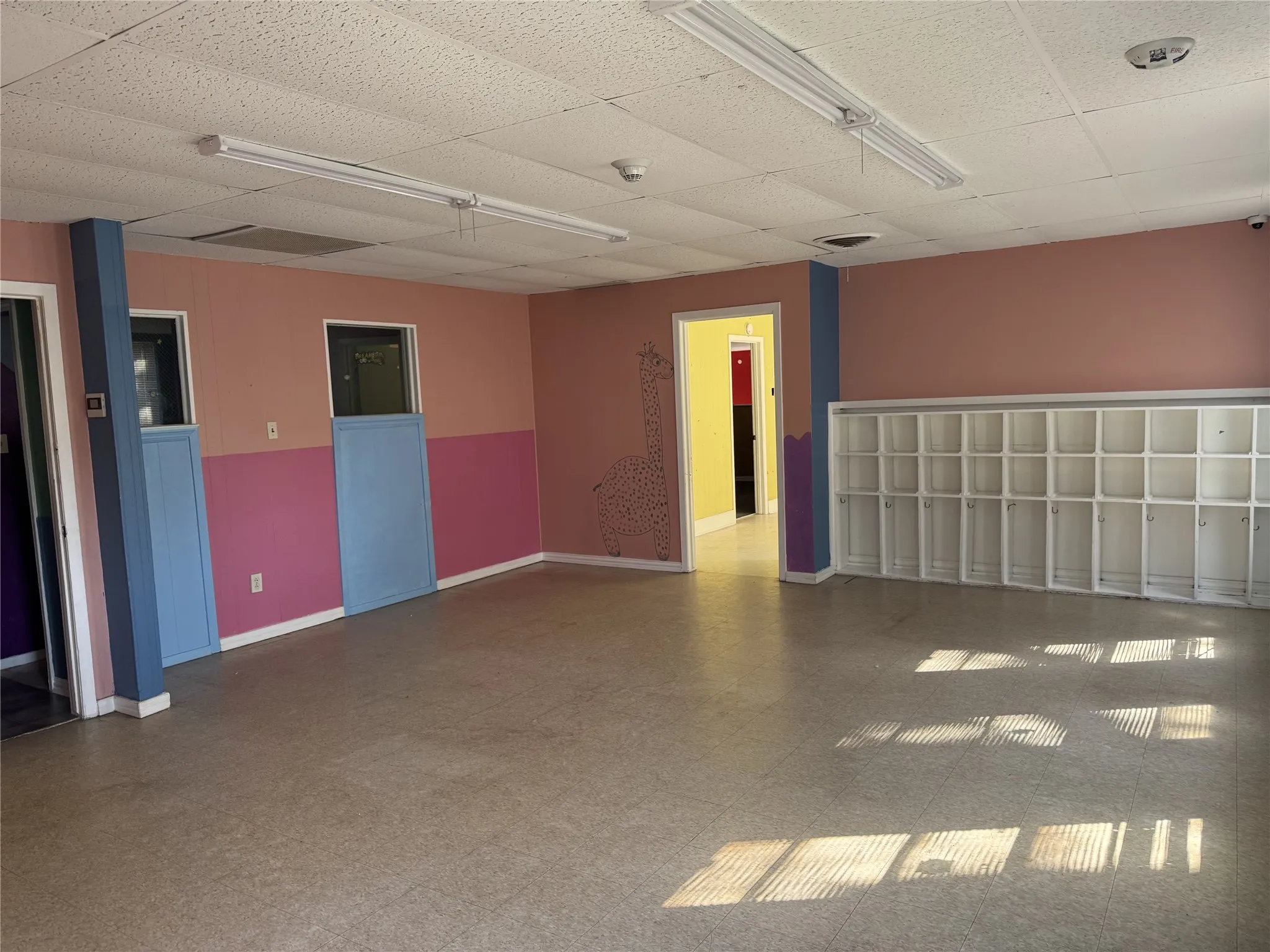 Retail For Sale in Dallas County , 106 Barrows Lane, De Soto, Texas 75115, 0, 0, Garage spaces, 0 Sqft, built in 1971, Preowned, Price $299,900, mls#21201840, Real Estate Agent in De Soto, Homes For Sale in Dallas county, Homes For Sale in De Soto, Realtor in De Soto Texas, Real Estate Brokerage Independent Realty Texas, Luminita Cordes Realtor