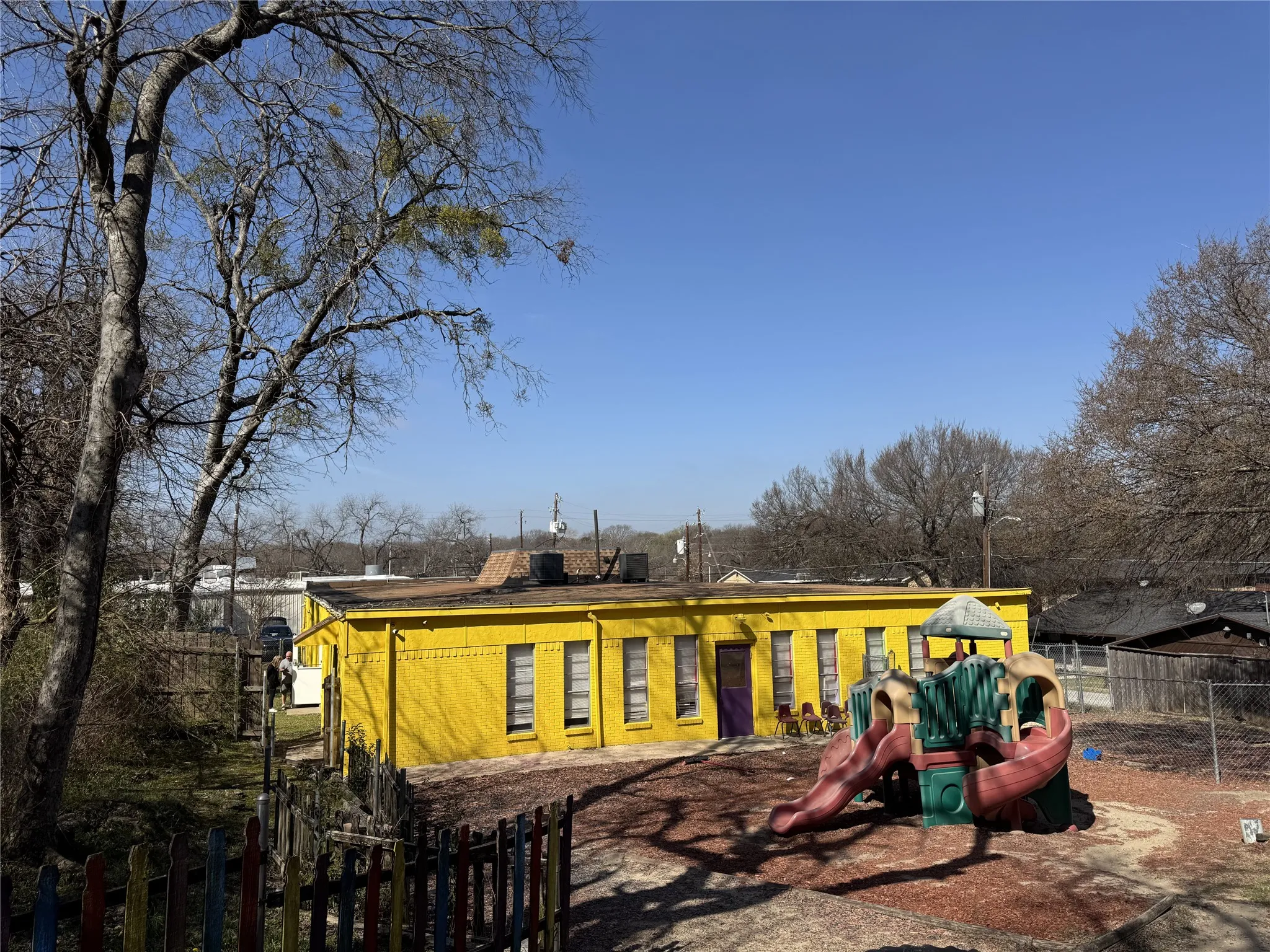 Retail For Sale in Dallas County , 106 Barrows Lane, De Soto, Texas 75115, 0, 0, Garage spaces, 0 Sqft, built in 1971, Preowned, Price $299,900, mls#21201840, Real Estate Agent in De Soto, Homes For Sale in Dallas county, Homes For Sale in De Soto, Realtor in De Soto Texas, Real Estate Brokerage Independent Realty Texas, Luminita Cordes Realtor