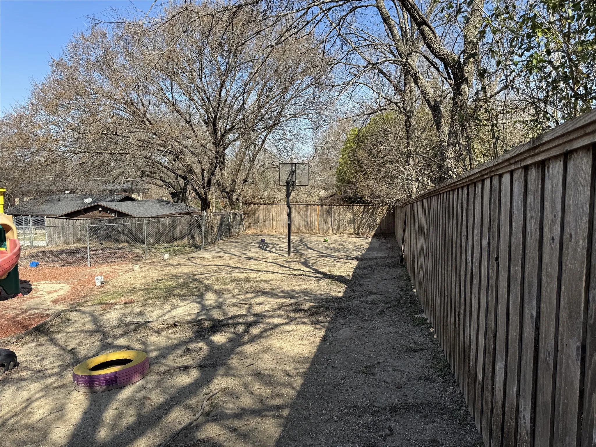 Retail For Sale in Dallas County , 106 Barrows Lane, De Soto, Texas 75115, 0, 0, Garage spaces, 0 Sqft, built in 1971, Preowned, Price $299,900, mls#21201840, Real Estate Agent in De Soto, Homes For Sale in Dallas county, Homes For Sale in De Soto, Realtor in De Soto Texas, Real Estate Brokerage Independent Realty Texas, Luminita Cordes Realtor