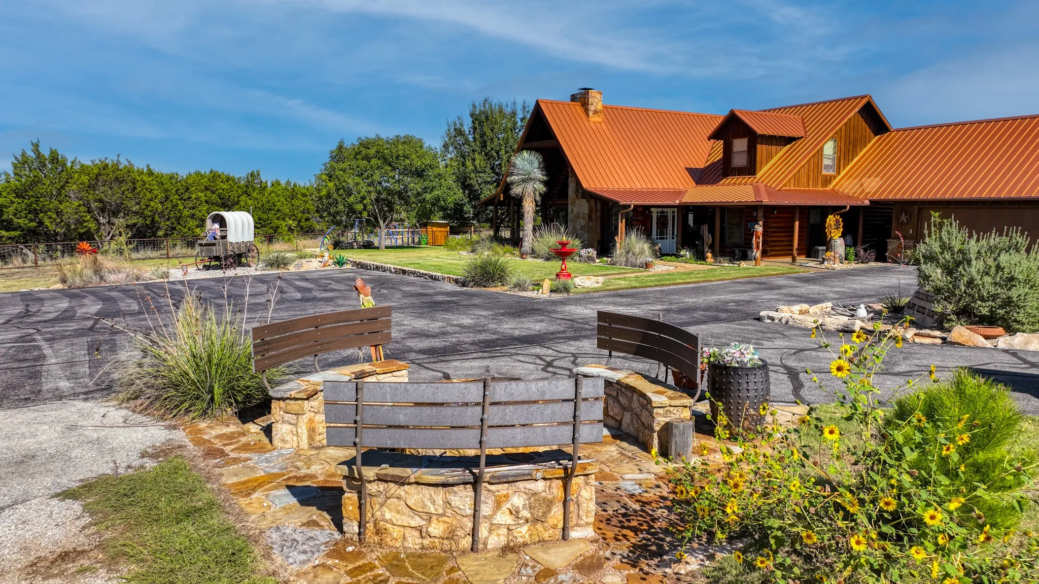 You will love sitting around this firepit in the evening watching the sun set into the dark skies.