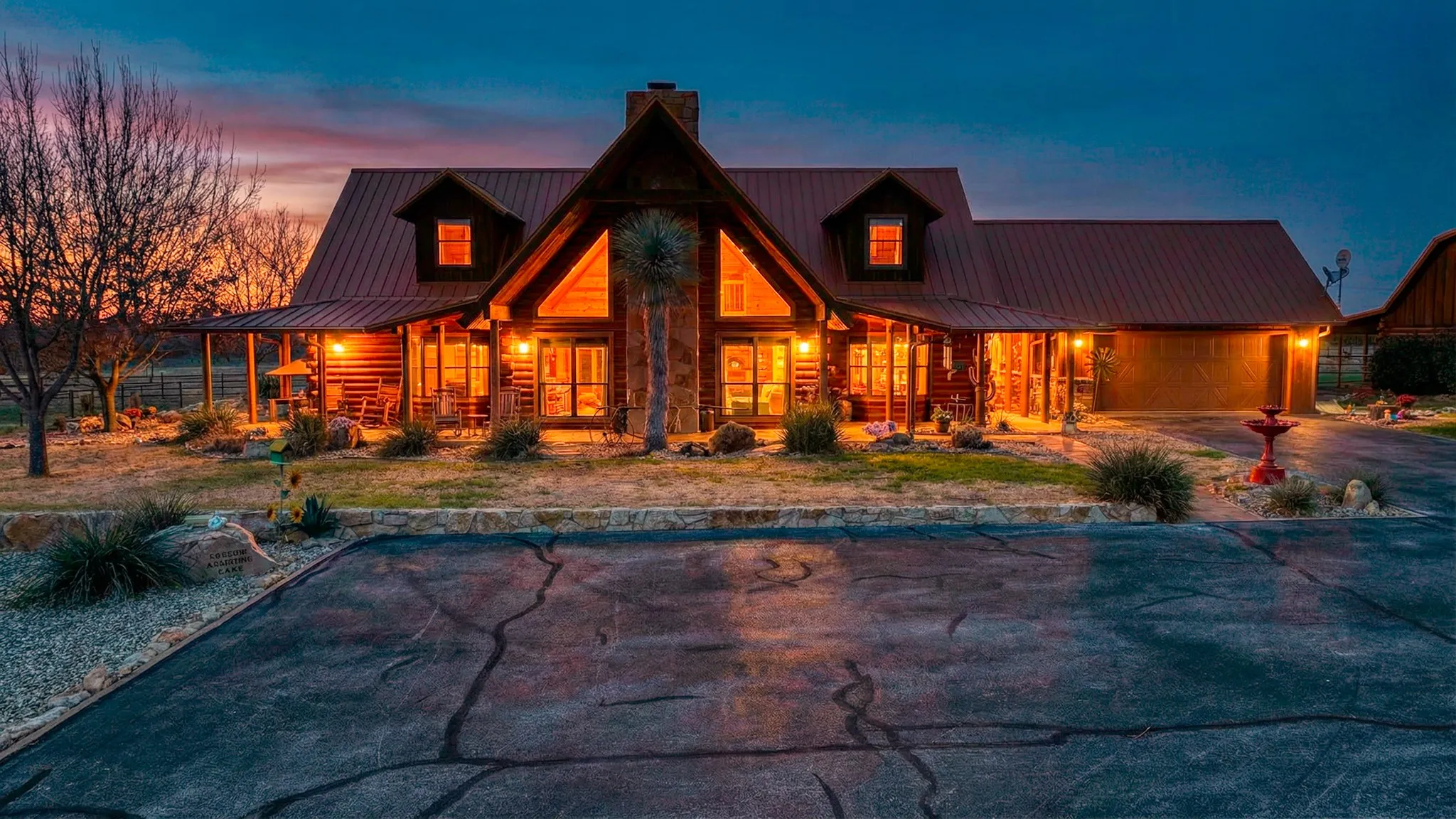 This upscale Mt. spruce Satterwhite log home is approximately 3100 sq ft and has been well taken care of.