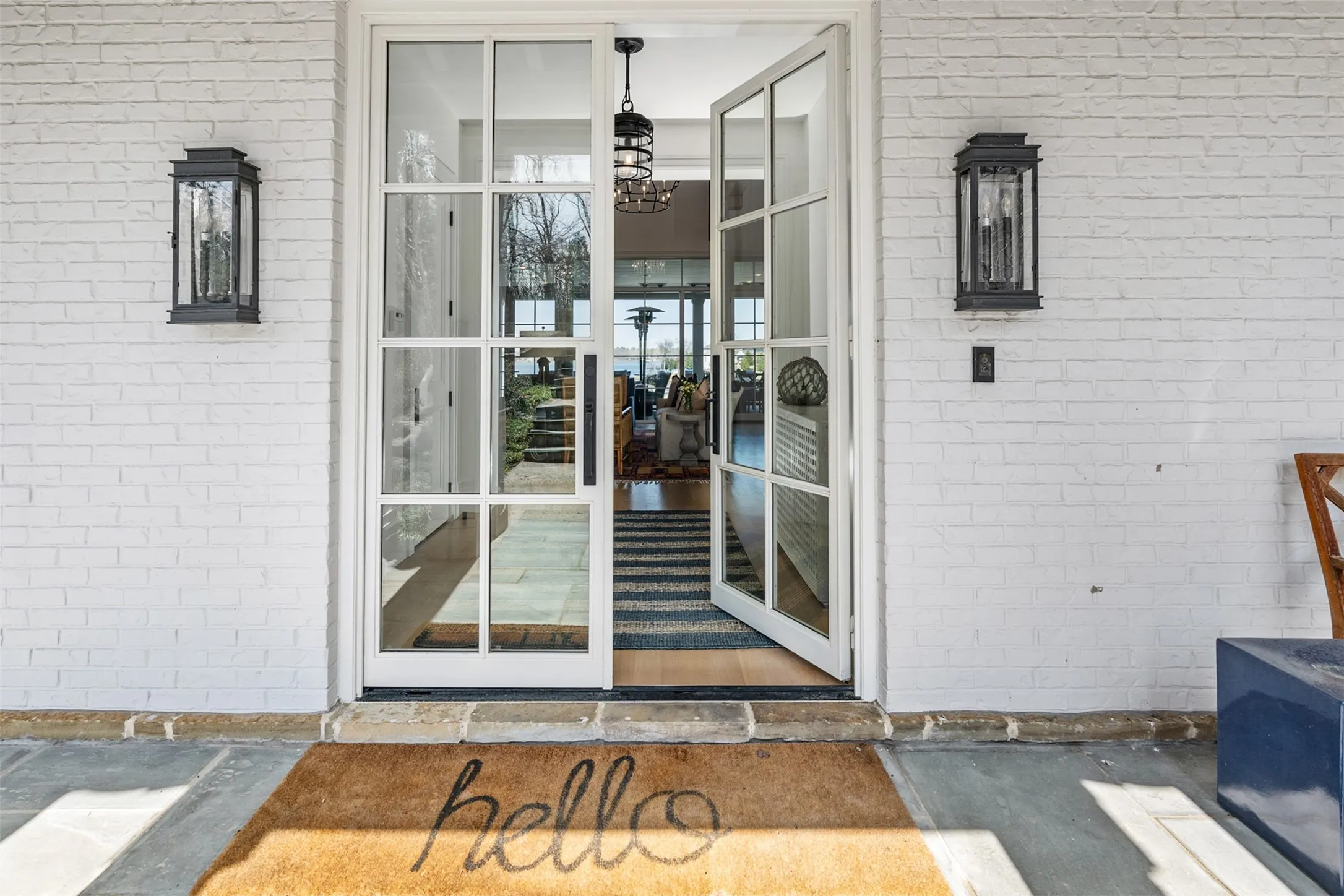 Single Family Residence For Sale in Henderson County , 13220 Dodds Landing, Malakoff, Texas 75148, 5 Bedroom, 7 Bathroom, 2 Garage spaces, 5,887 Sqft, built in 2017, mls#21200655, Real Estate Agent in Malakoff, Homes For Sale in Henderson county, Homes For Sale in Malakoff, Realtor in Malakoff Texas, Real Estate Brokerage Independent Realty Texas, Luminita Cordes Realtor