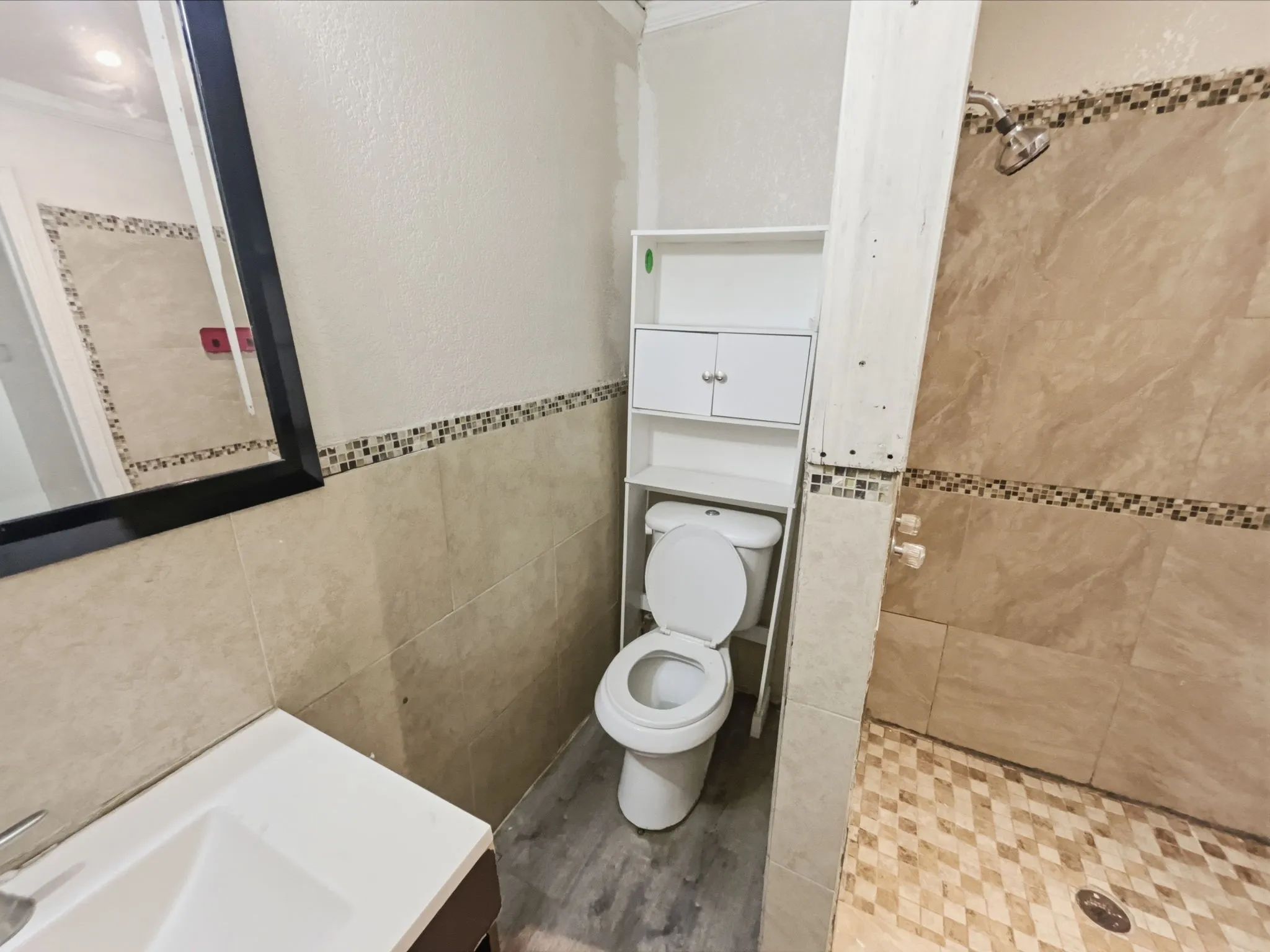 Single Family Residence For Sale in Tarrant County , 3000 Avenue M, Fort Worth, Texas 76105, 3 Bedroom, 2 Bathroom, Garage spaces, 768 Sqft, built in 1920, mls#21202152, Real Estate Agent in Fort Worth, Homes For Sale in Tarrant county, Homes For Sale in Fort Worth, Realtor in Fort Worth Texas, Real Estate Brokerage Independent Realty Texas, Luminita Cordes Realtor