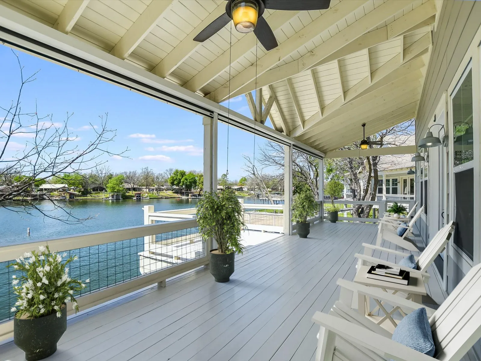 Single Family Residence For Sale in Burnet County , 1332 S Lakeside Drive, Kingsland, Texas 78611, 3 Bedrooms, 3 Bathrooms, 2 Garage spaces, 2,487 Sqft, built in 2014, Preowned, Price $1,650,000, mls#21202290, Real Estate Agent in Kingsland, Homes For Sale in Burnet county, Homes For Sale in Kingsland, Realtor in Kingsland Texas, Real Estate Brokerage Independent Realty Texas, Luminita Cordes Realtor