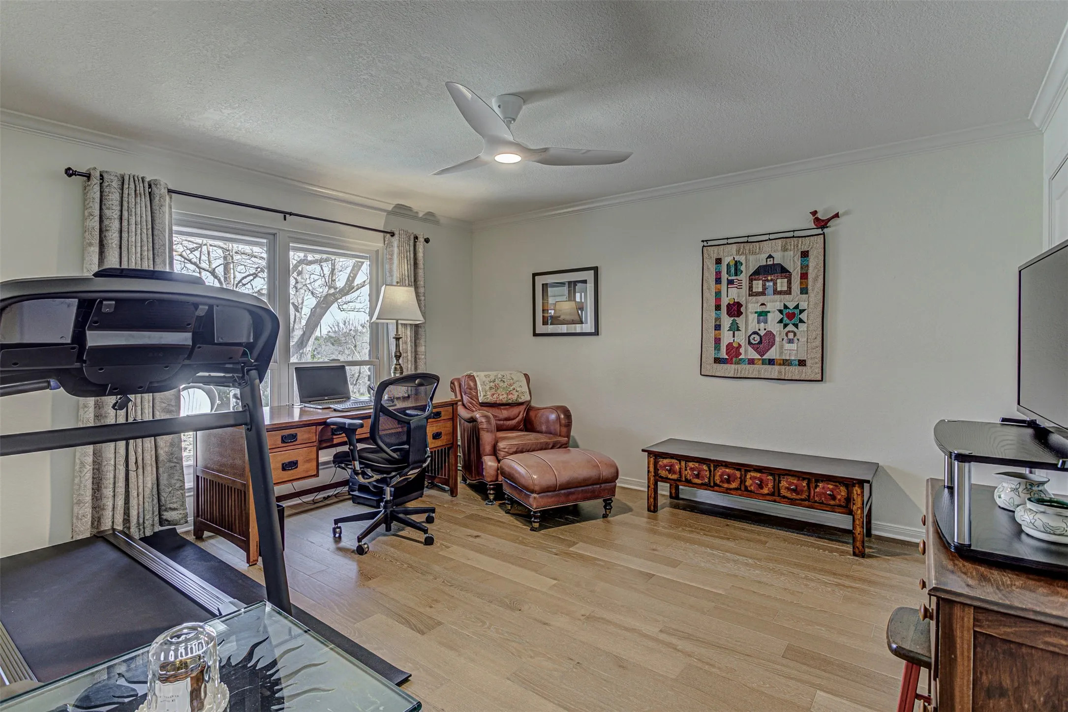Single Family Residence For Sale in Llano County , 507 Mountain Drive, Horseshoe Bay, Texas 78657, 3 Bedroom, 2 Bathroom, 1 Garage spaces, 1,609 Sqft, built in 1985, mls#21202302, Real Estate Agent in Horseshoe Bay, Homes For Sale in Llano county, Homes For Sale in Horseshoe Bay, Realtor in Horseshoe Bay Texas, Real Estate Brokerage Independent Realty Texas, Luminita Cordes Realtor