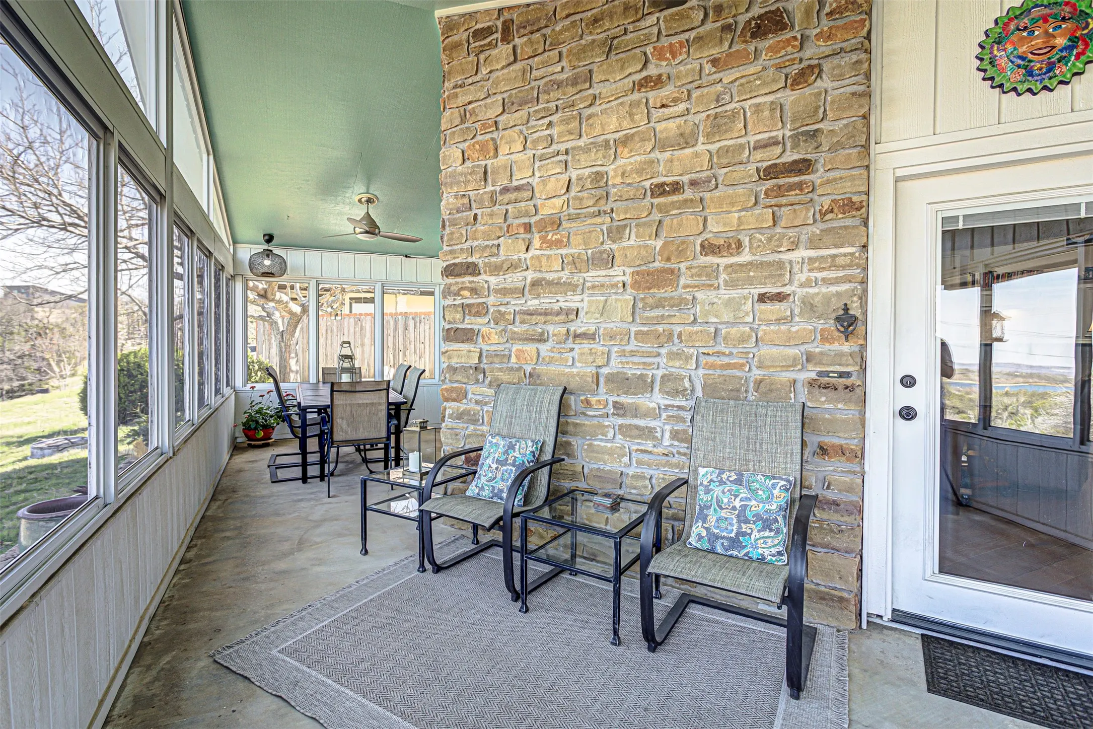 Single Family Residence For Sale in Llano County , 507 Mountain Drive, Horseshoe Bay, Texas 78657, 3 Bedroom, 2 Bathroom, 1 Garage spaces, 1,609 Sqft, built in 1985, mls#21202302, Real Estate Agent in Horseshoe Bay, Homes For Sale in Llano county, Homes For Sale in Horseshoe Bay, Realtor in Horseshoe Bay Texas, Real Estate Brokerage Independent Realty Texas, Luminita Cordes Realtor