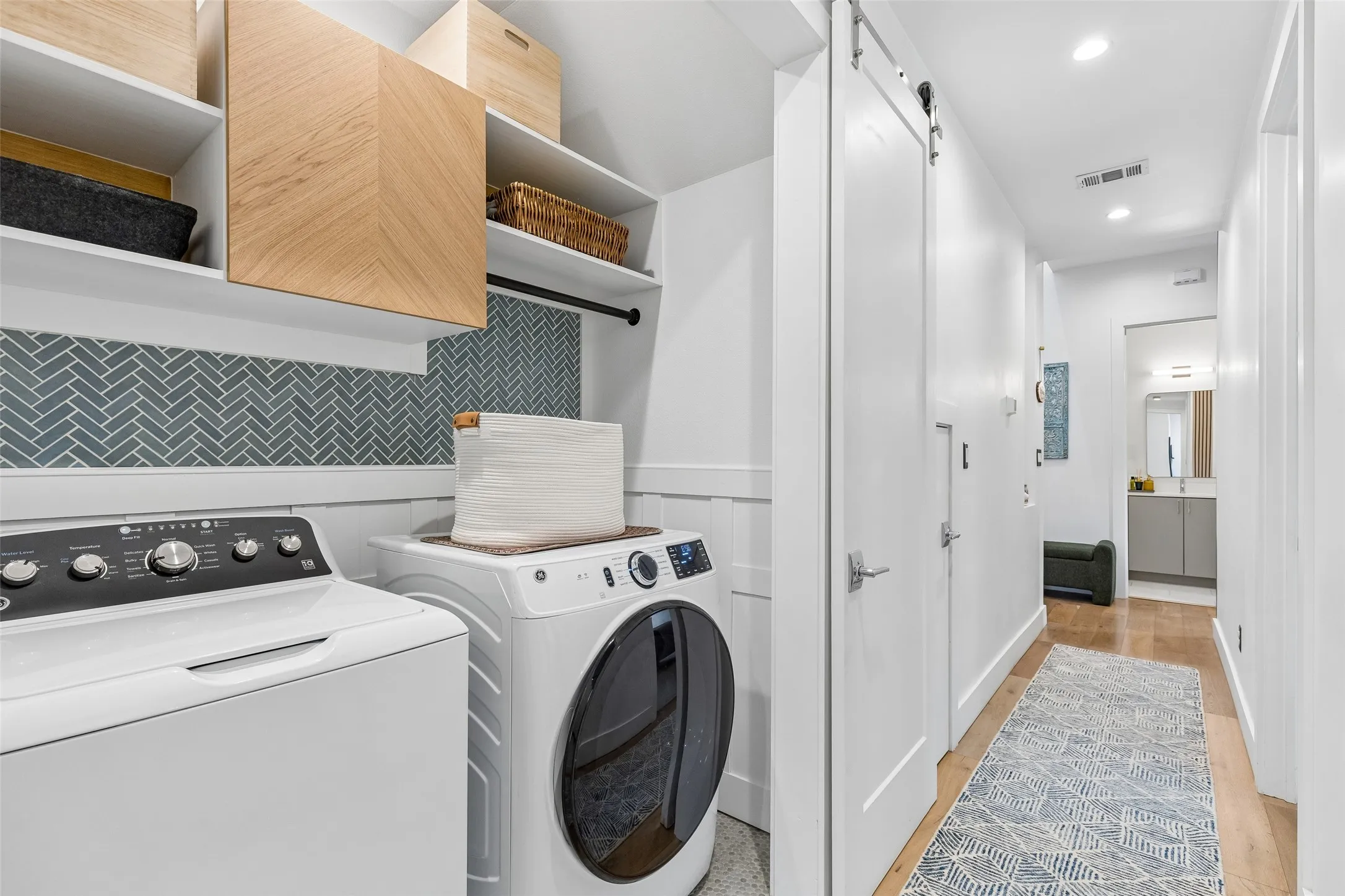 Custom laundry area