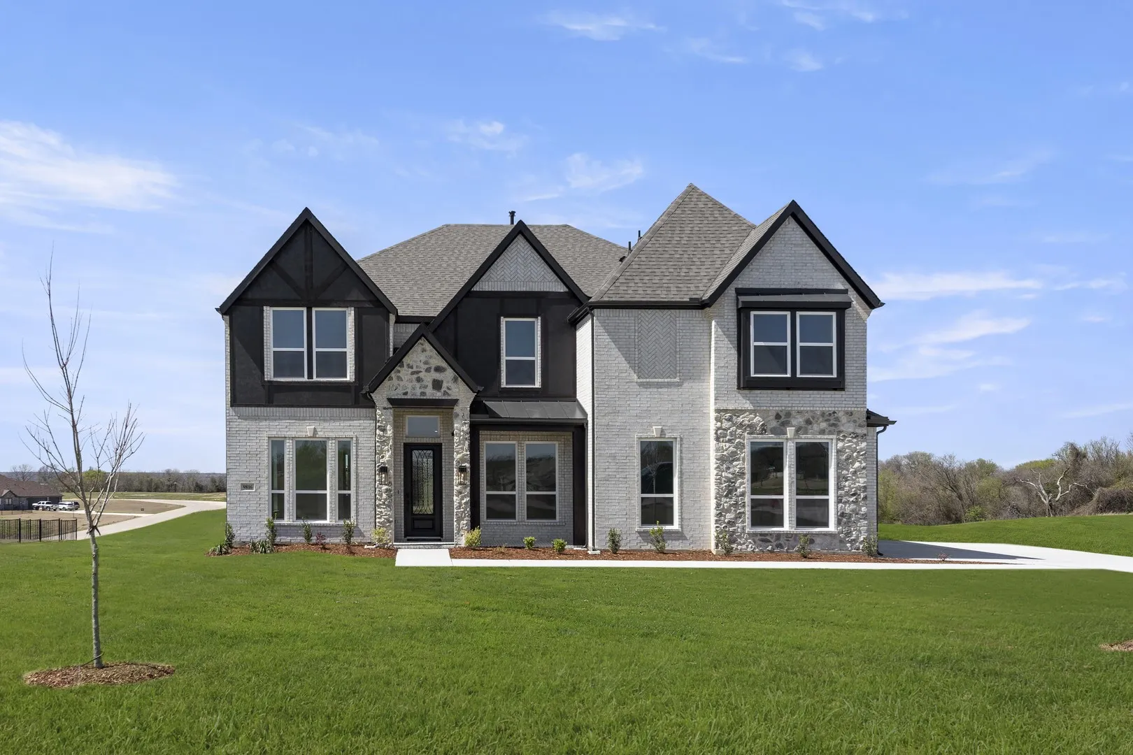 Single Family Residence For Sale in Kaufman County , 9816 Aiken Court, Mesquite, Texas 75126, 6 Bedroom, 4 Bathroom, 3 Garage spaces, 3,981 Sqft, built in 2025, New Construction - Complete, mls#21202363, Real Estate Agent in Mesquite, Homes For Sale in Kaufman county, Homes For Sale in Mesquite, Realtor in Mesquite Texas, Real Estate Brokerage Independent Realty Texas, Luminita Cordes Realtor