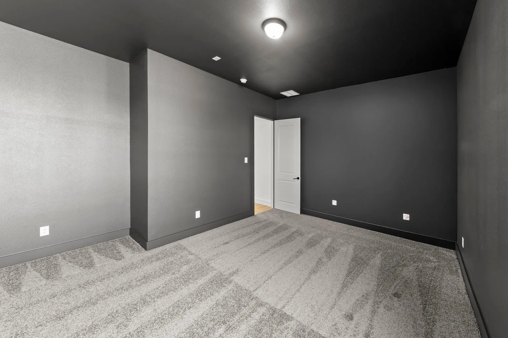 Single Family Residence For Sale in Kaufman County , 9812 Aiken Court, Mesquite, Texas 75126, 4 Bedroom, 4 Bathroom, 3 Garage spaces, 3,318 Sqft, built in 2025, New Construction - Complete, mls#21202381, Real Estate Agent in Mesquite, Homes For Sale in Kaufman county, Homes For Sale in Mesquite, Realtor in Mesquite Texas, Real Estate Brokerage Independent Realty Texas, Luminita Cordes Realtor