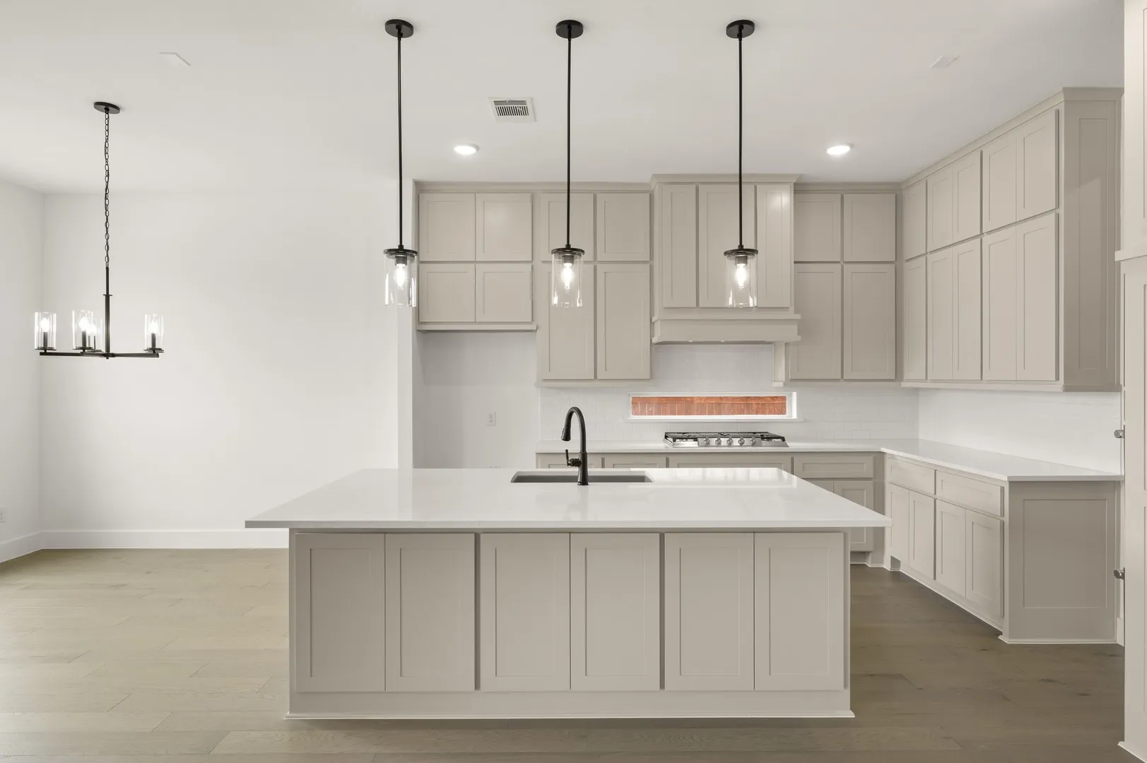 9908 Casa Frontera- Kitchen-2