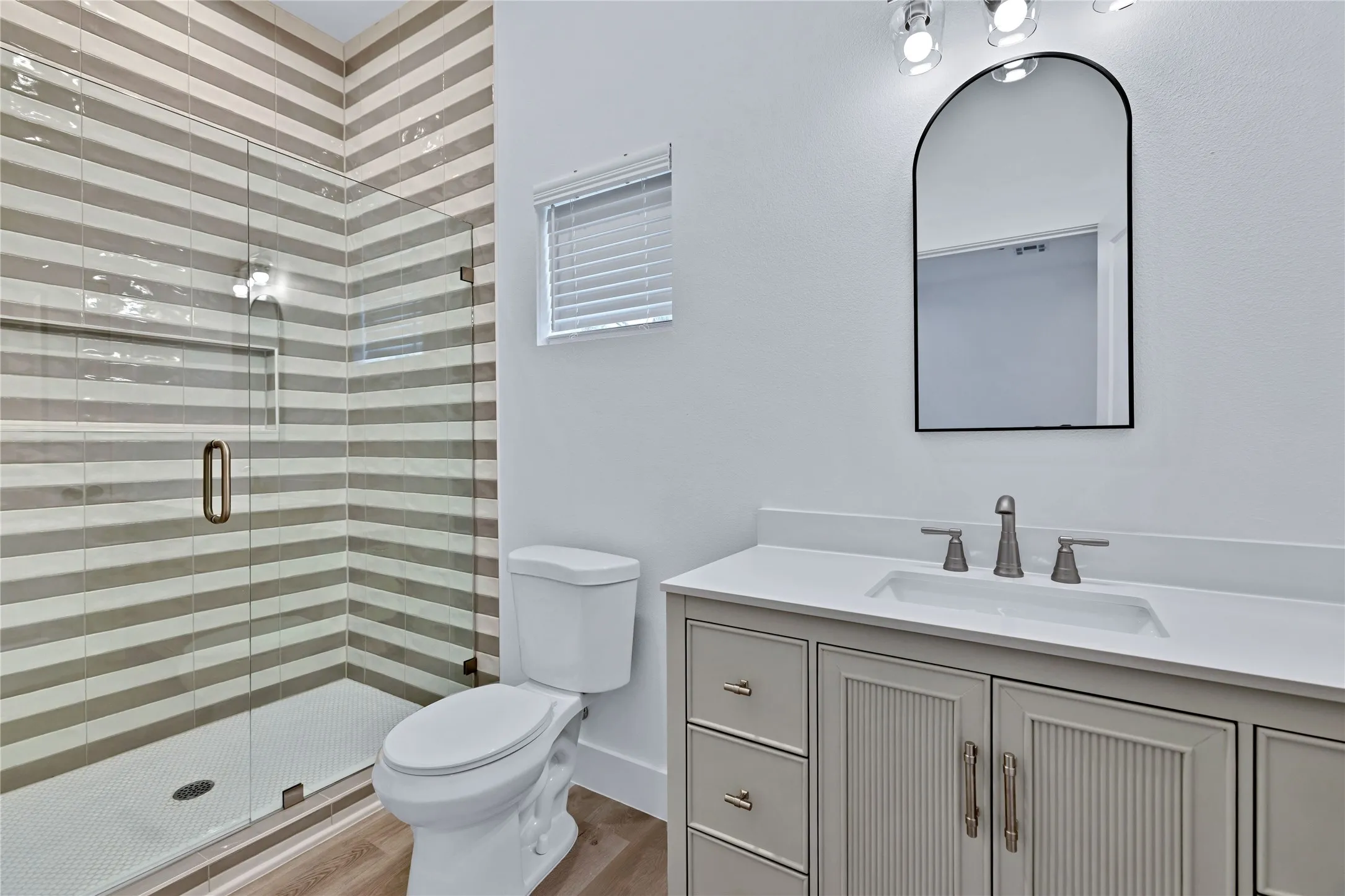 Single Family Residence For Rent in Dallas County , 2844 S Marsalis Avenue, Dallas, Texas 75216, 3 Bedroom, 4 Bathroom, Garage spaces, 1,788 Sqft, built in 1928, mls#21202484, Real Estate Agent in Dallas, Homes For Rent in Dallas county, Homes For Rent in Dallas, Realtor in Dallas Texas, Real Estate Brokerage Independent Realty Texas, Luminita Cordes Realtor