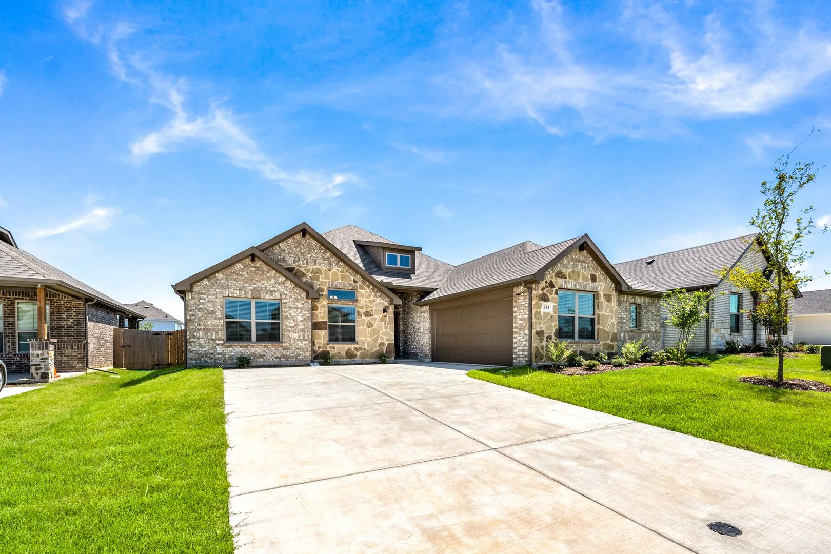Single Family Residence For Sale in Ellis County , 423 Maltese Drive, Red Oak, Texas 75154, 4 Bedroom, 2 Bathroom, 2 Garage spaces, 2,028 Sqft, built in 2026, New Construction - Incomplete, mls#21202525, Real Estate Agent in Red Oak, Homes For Sale in Ellis county, Homes For Sale in Red Oak, Realtor in Red Oak Texas, Real Estate Brokerage Independent Realty Texas, Luminita Cordes Realtor