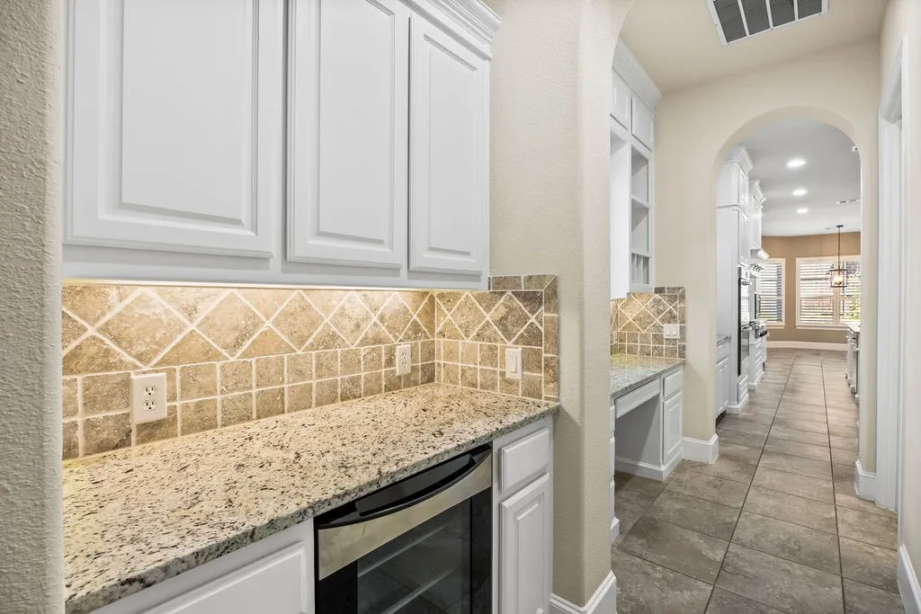 Single Family Residence For Sale in Collin County , 1021 White Crest Lane, Prosper, Texas 75078, 4 Bedroom, 4 Bathroom, 3 Garage spaces, 3,387 Sqft, built in 2014, mls#21185942, Real Estate Agent in Prosper, Homes For Sale in Collin county, Homes For Sale in Prosper, Realtor in Prosper Texas, Real Estate Brokerage Independent Realty Texas, Luminita Cordes Realtor
