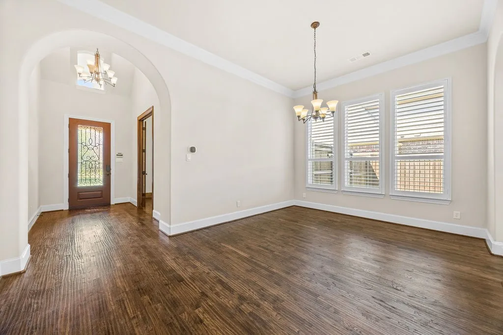 Single Family Residence For Sale in Collin County , 1021 White Crest Lane, Prosper, Texas 75078, 4 Bedroom, 4 Bathroom, 3 Garage spaces, 3,387 Sqft, built in 2014, mls#21185942, Real Estate Agent in Prosper, Homes For Sale in Collin county, Homes For Sale in Prosper, Realtor in Prosper Texas, Real Estate Brokerage Independent Realty Texas, Luminita Cordes Realtor