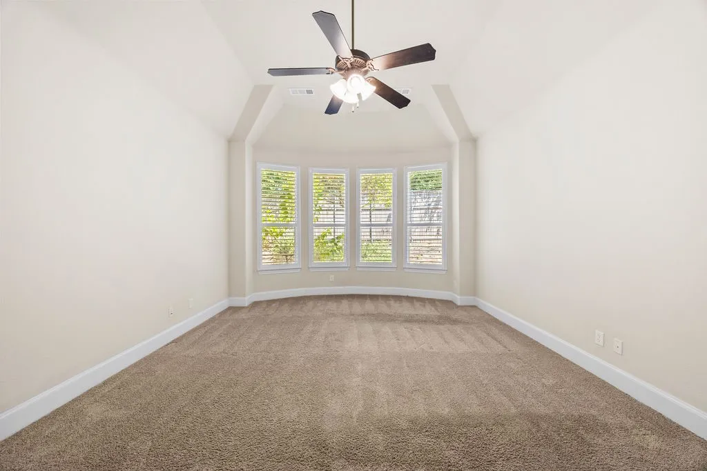 Single Family Residence For Sale in Collin County , 1021 White Crest Lane, Prosper, Texas 75078, 4 Bedroom, 4 Bathroom, 3 Garage spaces, 3,387 Sqft, built in 2014, mls#21185942, Real Estate Agent in Prosper, Homes For Sale in Collin county, Homes For Sale in Prosper, Realtor in Prosper Texas, Real Estate Brokerage Independent Realty Texas, Luminita Cordes Realtor