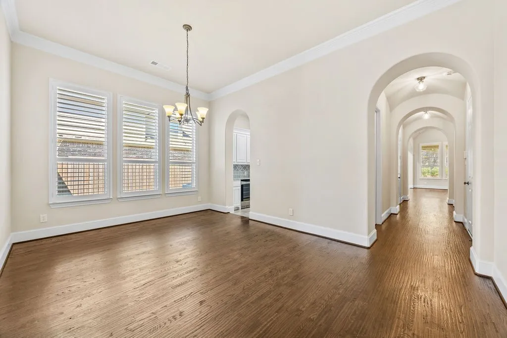 Single Family Residence For Sale in Collin County , 1021 White Crest Lane, Prosper, Texas 75078, 4 Bedroom, 4 Bathroom, 3 Garage spaces, 3,387 Sqft, built in 2014, mls#21185942, Real Estate Agent in Prosper, Homes For Sale in Collin county, Homes For Sale in Prosper, Realtor in Prosper Texas, Real Estate Brokerage Independent Realty Texas, Luminita Cordes Realtor
