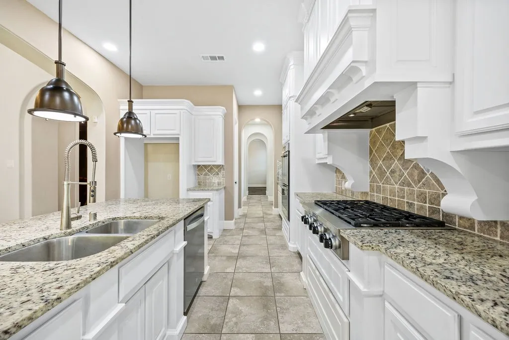 Single Family Residence For Sale in Collin County , 1021 White Crest Lane, Prosper, Texas 75078, 4 Bedroom, 4 Bathroom, 3 Garage spaces, 3,387 Sqft, built in 2014, mls#21185942, Real Estate Agent in Prosper, Homes For Sale in Collin county, Homes For Sale in Prosper, Realtor in Prosper Texas, Real Estate Brokerage Independent Realty Texas, Luminita Cordes Realtor
