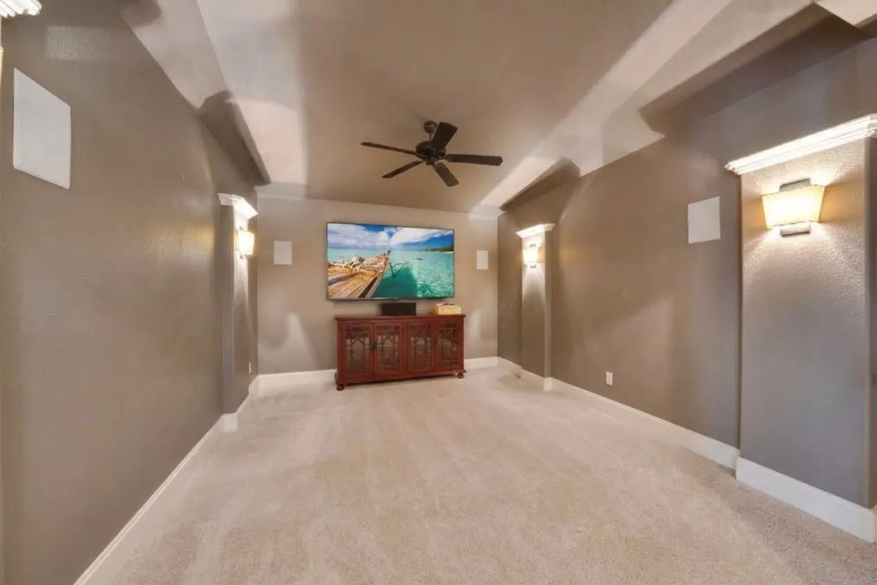 Single Family Residence For Sale in Collin County , 1021 White Crest Lane, Prosper, Texas 75078, 4 Bedroom, 4 Bathroom, 3 Garage spaces, 3,387 Sqft, built in 2014, mls#21185942, Real Estate Agent in Prosper, Homes For Sale in Collin county, Homes For Sale in Prosper, Realtor in Prosper Texas, Real Estate Brokerage Independent Realty Texas, Luminita Cordes Realtor