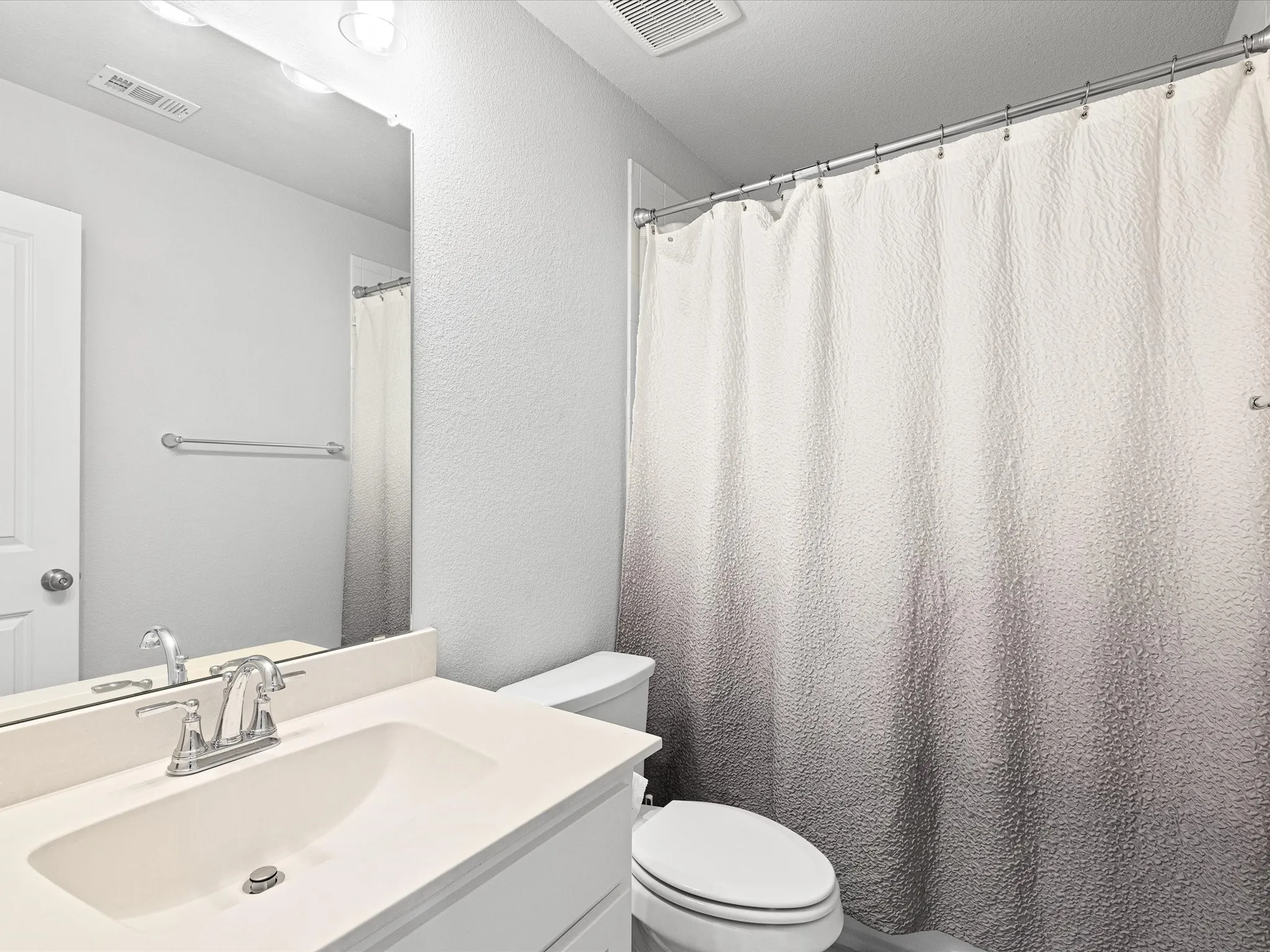 Single Family Residence For Sale in Johnson County , 1606 Evening Primrose Drive, Mansfield, Texas 76063, 4 Bedroom, 5 Bathroom, 3 Garage spaces, 3,228 Sqft, built in 2022, mls#21202599, Real Estate Agent in Mansfield, Homes For Sale in Johnson county, Homes For Sale in Mansfield, Realtor in Mansfield Texas, Real Estate Brokerage Independent Realty Texas, Luminita Cordes Realtor