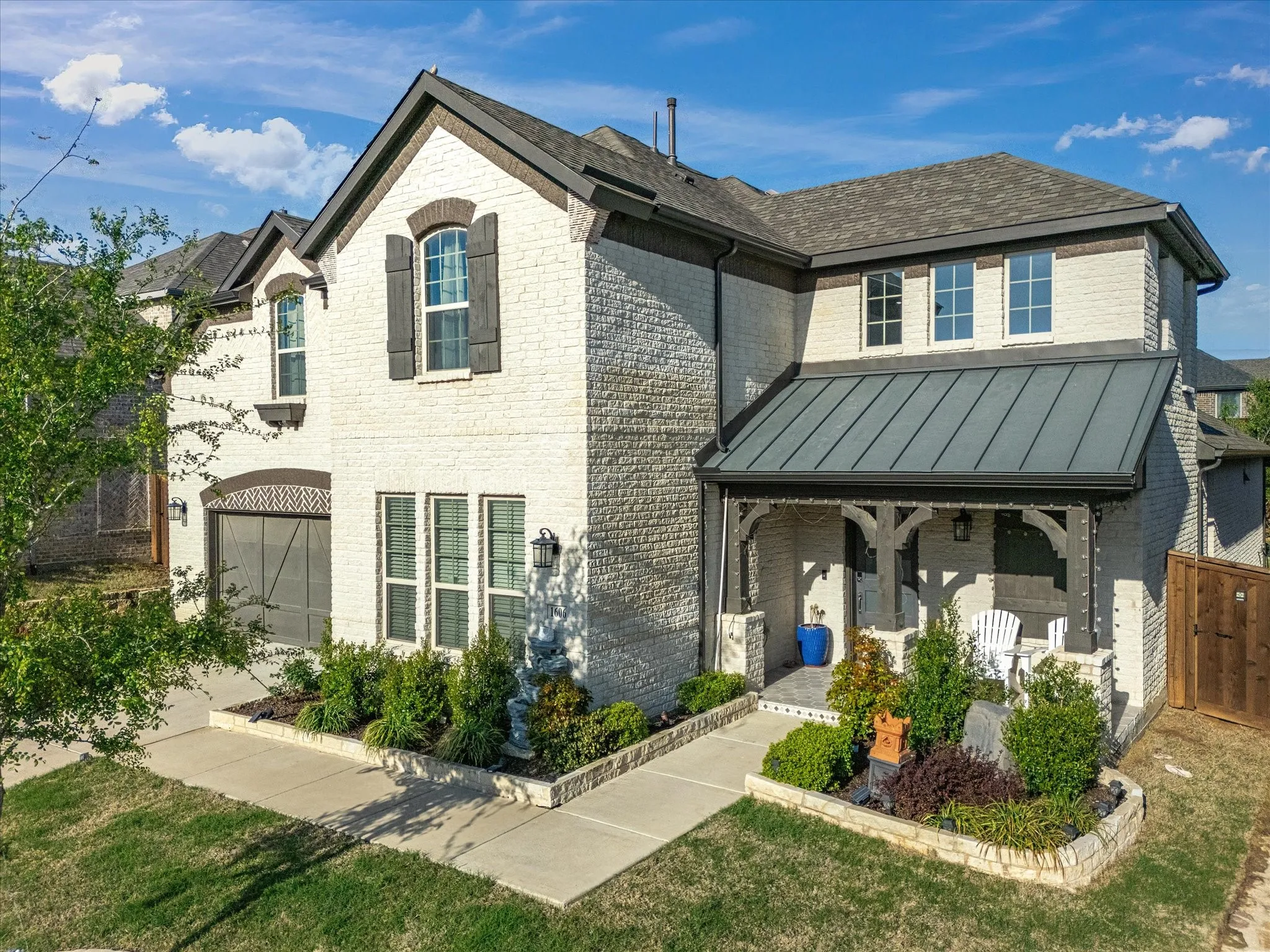Single Family Residence For Sale in Johnson County , 1606 Evening Primrose Drive, Mansfield, Texas 76063, 4 Bedroom, 5 Bathroom, 3 Garage spaces, 3,228 Sqft, built in 2022, mls#21202599, Real Estate Agent in Mansfield, Homes For Sale in Johnson county, Homes For Sale in Mansfield, Realtor in Mansfield Texas, Real Estate Brokerage Independent Realty Texas, Luminita Cordes Realtor