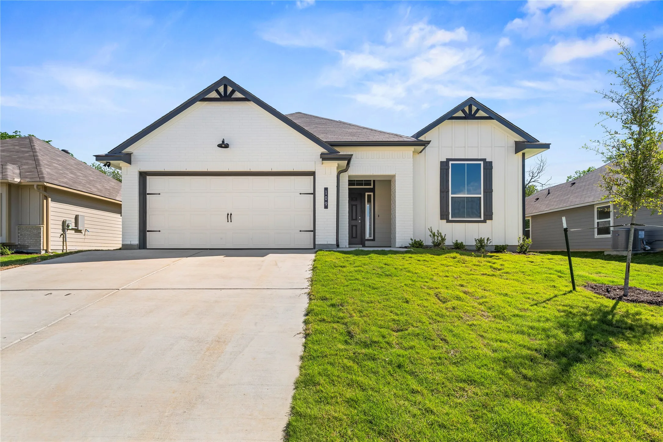 Single Family Residence For Sale in Mc Lennan County , 109 Adaline Bend, Mc Gregor, Texas 76657, 4 Bedroom, 3 Bathroom, 2 Garage spaces, 2,043 Sqft, built in 2026, mls#21202712, Real Estate Agent in Mc Gregor, Homes For Sale in Mc Lennan county, Homes For Sale in Mc Gregor, Realtor in Mc Gregor Texas, Real Estate Brokerage Independent Realty Texas, Luminita Cordes Realtor