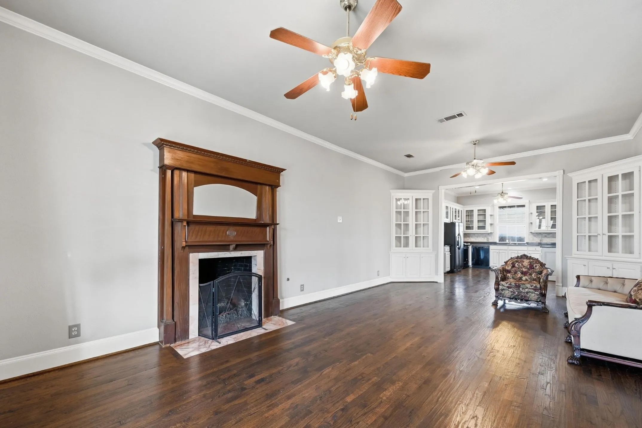 Single Family Residence For Sale in Rockwall County , 707 Cullins Road, Rockwall, Texas 75032, 4 Bedrooms, 3 Bathrooms, 2 Garage spaces, 3,583 Sqft, built in 1990, Preowned, Price $1,550,000, mls#21199208, Real Estate Agent in Rockwall, Homes For Sale in Rockwall county, Homes For Sale in Rockwall, Realtor in Rockwall Texas, Real Estate Brokerage Independent Realty Texas, Luminita Cordes Realtor