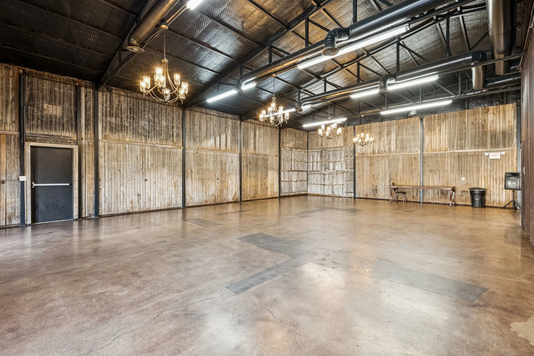 Retail For Sale in Tarrant County , 204 S Main Street, Keller, Texas 76248, 0, 0, Garage spaces, 0 Sqft, built in 1982, Preowned, Price $3,500,000, mls#21202767, Real Estate Agent in Keller, Homes For Sale in Tarrant county, Homes For Sale in Keller, Realtor in Keller Texas, Real Estate Brokerage Independent Realty Texas, Luminita Cordes Realtor