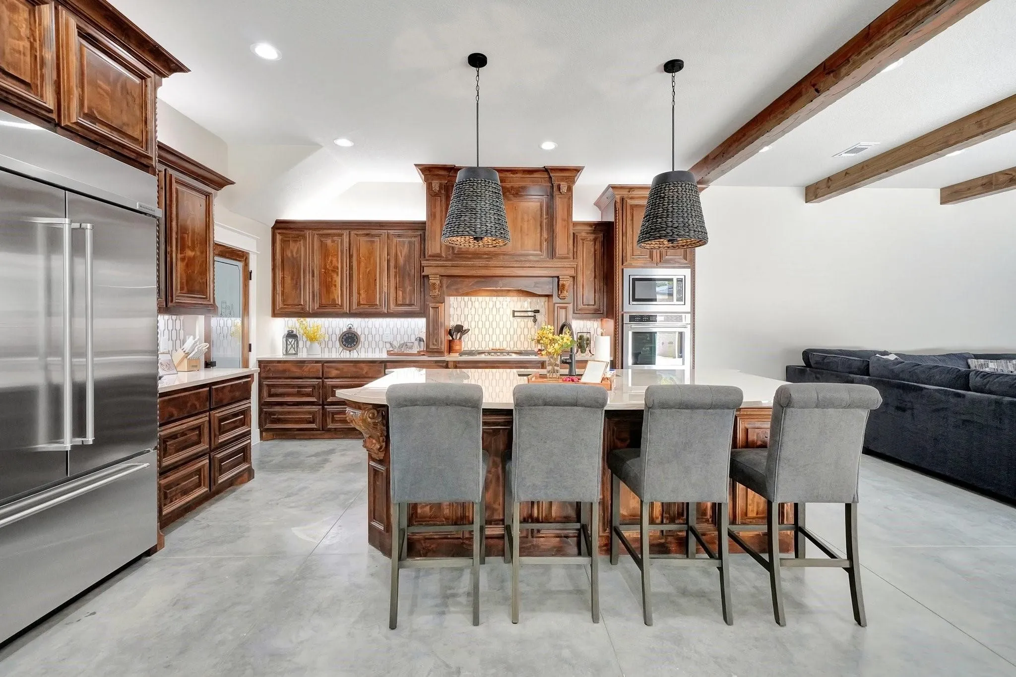 Single Family Residence For Sale in Parker County , 514 W Spring Street, Weatherford, Texas 76086, 3 Bedrooms, 3 Bathrooms, 3 Garage spaces, 3,254 Sqft, built in 2022, Price $679,000, mls#21202771, Real Estate Agent in Weatherford, Homes For Sale in Parker county, Homes For Sale in Weatherford, Realtor in Weatherford Texas, Real Estate Brokerage Independent Realty Texas, Luminita Cordes Realtor