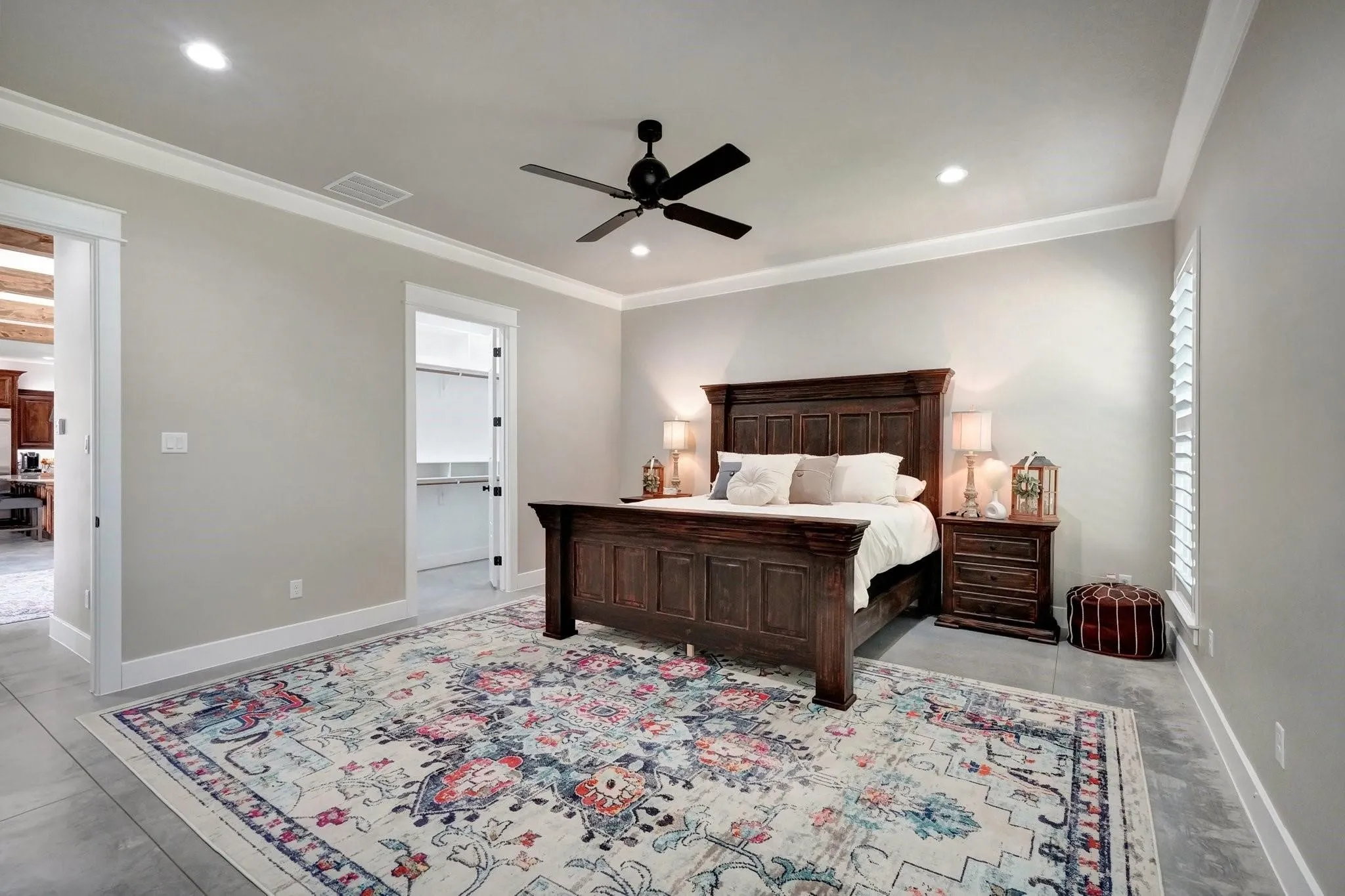 Single Family Residence For Sale in Parker County , 514 W Spring Street, Weatherford, Texas 76086, 3 Bedrooms, 3 Bathrooms, 3 Garage spaces, 3,254 Sqft, built in 2022, Price $679,000, mls#21202771, Real Estate Agent in Weatherford, Homes For Sale in Parker county, Homes For Sale in Weatherford, Realtor in Weatherford Texas, Real Estate Brokerage Independent Realty Texas, Luminita Cordes Realtor