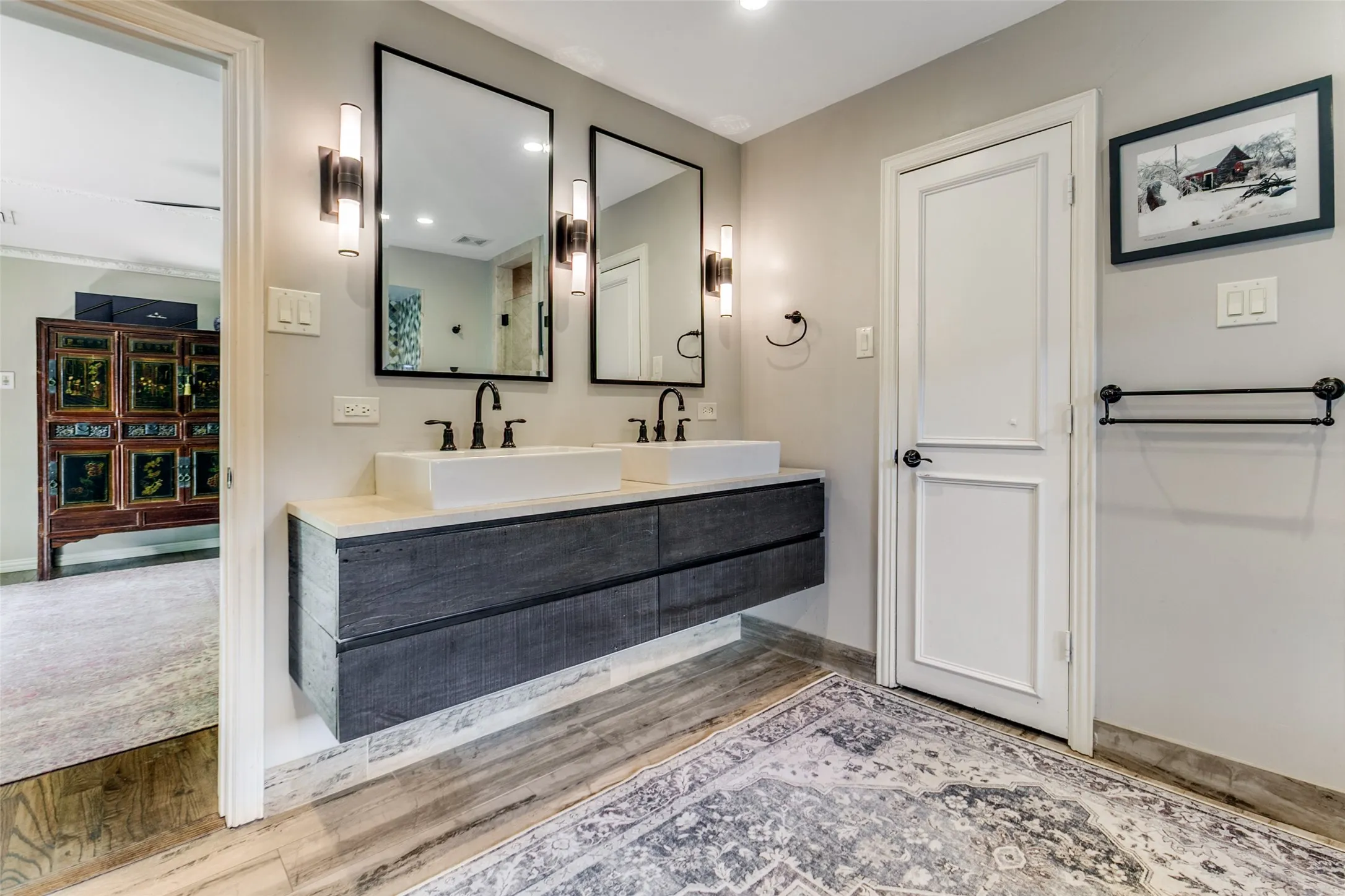 Single Family Residence For Sale in Dallas County , 3708 Jubilee Trail, Dallas, Texas 75229, 4 Bedroom, 4 Bathroom, 2 Garage spaces, 2,982 Sqft, built in 1972, Preowned, mls#21201706, Real Estate Agent in Dallas, Homes For Sale in Dallas county, Homes For Sale in Dallas, Realtor in Dallas Texas, Real Estate Brokerage Independent Realty Texas, Luminita Cordes Realtor