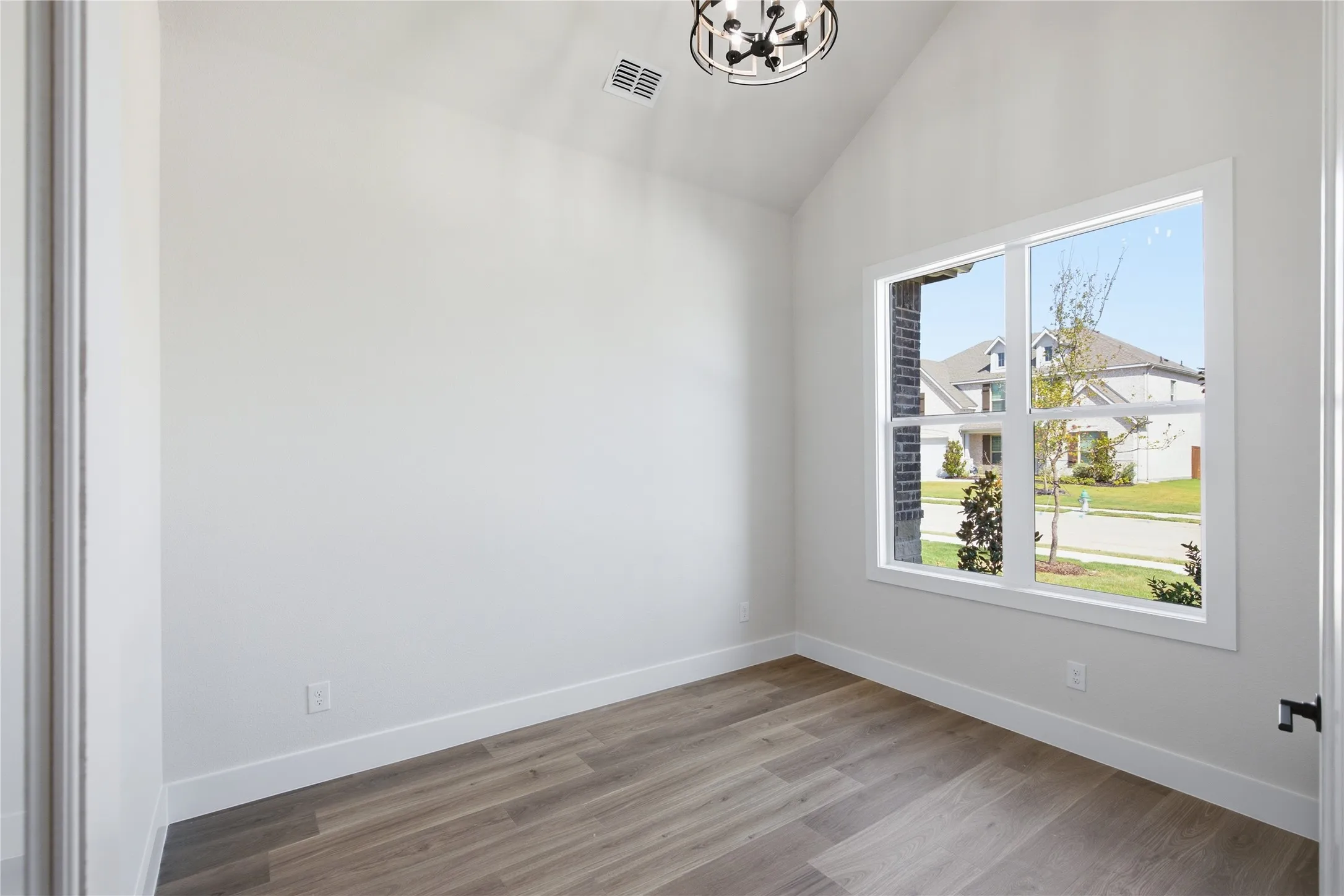 Single Family Residence For Sale in Grayson County , 1333 Benjamin Trail, Van Alstyne, Texas 75495, 4 Bedroom, 3 Bathroom, 3 Garage spaces, 2,992 Sqft, built in 2026, New Construction - Incomplete, mls#21202415, Real Estate Agent in Van Alstyne, Homes For Sale in Grayson county, Homes For Sale in Van Alstyne, Realtor in Van Alstyne Texas, Real Estate Brokerage Independent Realty Texas, Luminita Cordes Realtor