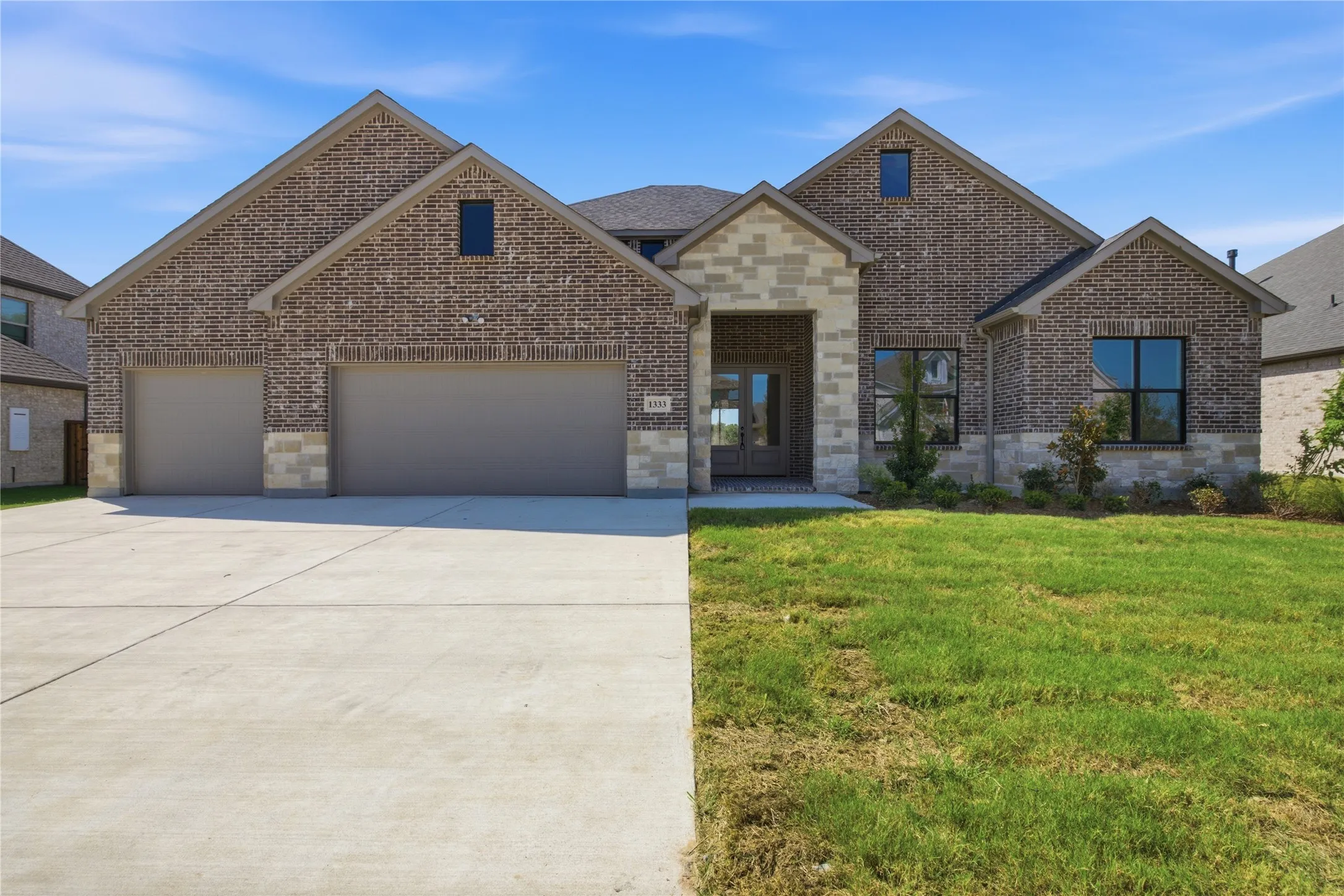 Single Family Residence For Sale in Grayson County , 1333 Benjamin Trail, Van Alstyne, Texas 75495, 4 Bedroom, 3 Bathroom, 3 Garage spaces, 2,992 Sqft, built in 2026, New Construction - Incomplete, mls#21202415, Real Estate Agent in Van Alstyne, Homes For Sale in Grayson county, Homes For Sale in Van Alstyne, Realtor in Van Alstyne Texas, Real Estate Brokerage Independent Realty Texas, Luminita Cordes Realtor