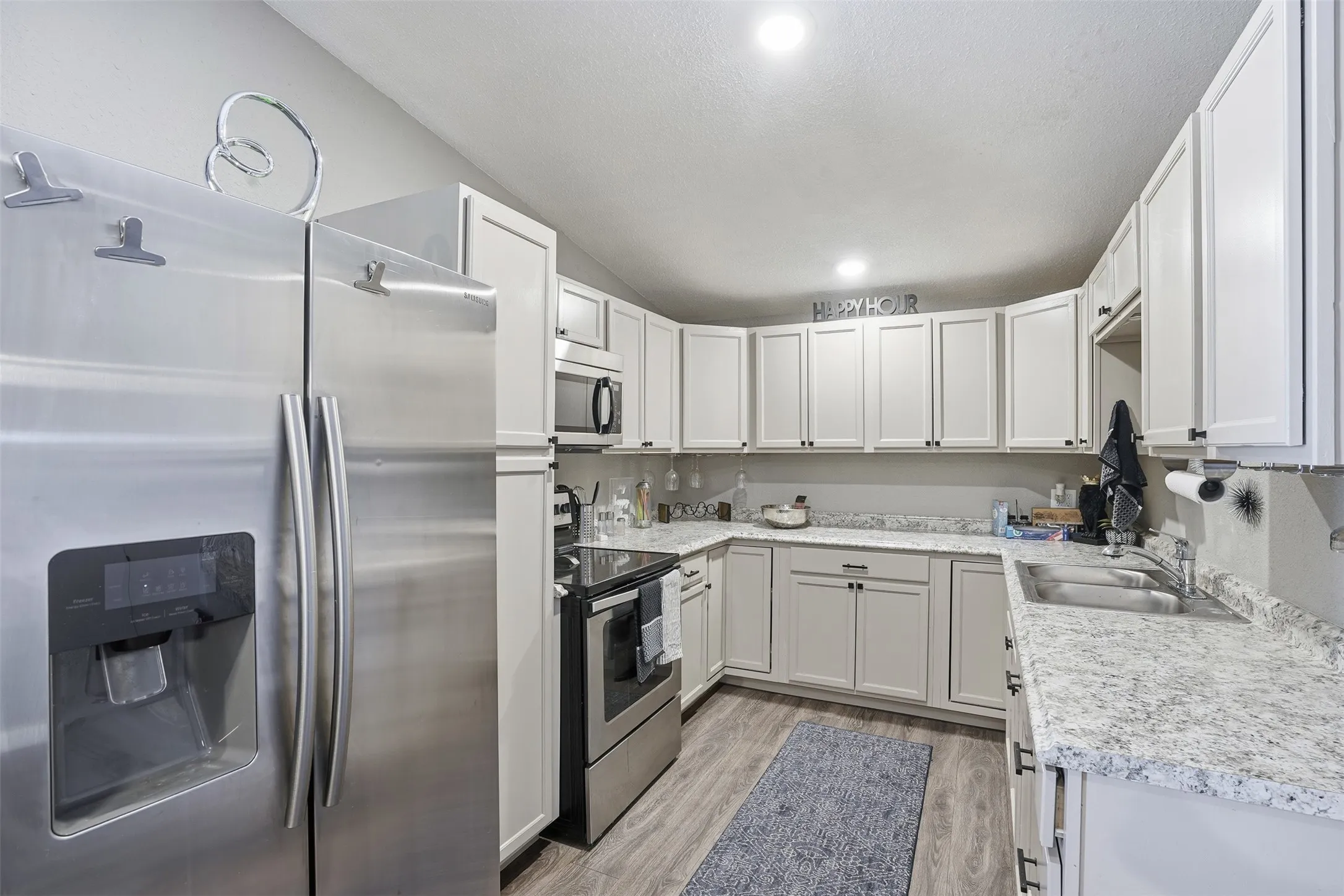 Industrial For Sale in Hood County , 2550 W US Highway 377, Granbury, Texas 76048, 0, 0, Garage spaces, 7,400 Sqft, built in 2001, Preowned, mls#21202764, Real Estate Agent in Granbury, Homes For Sale in Hood county, Homes For Sale in Granbury, Realtor in Granbury Texas, Real Estate Brokerage Independent Realty Texas, Luminita Cordes Realtor