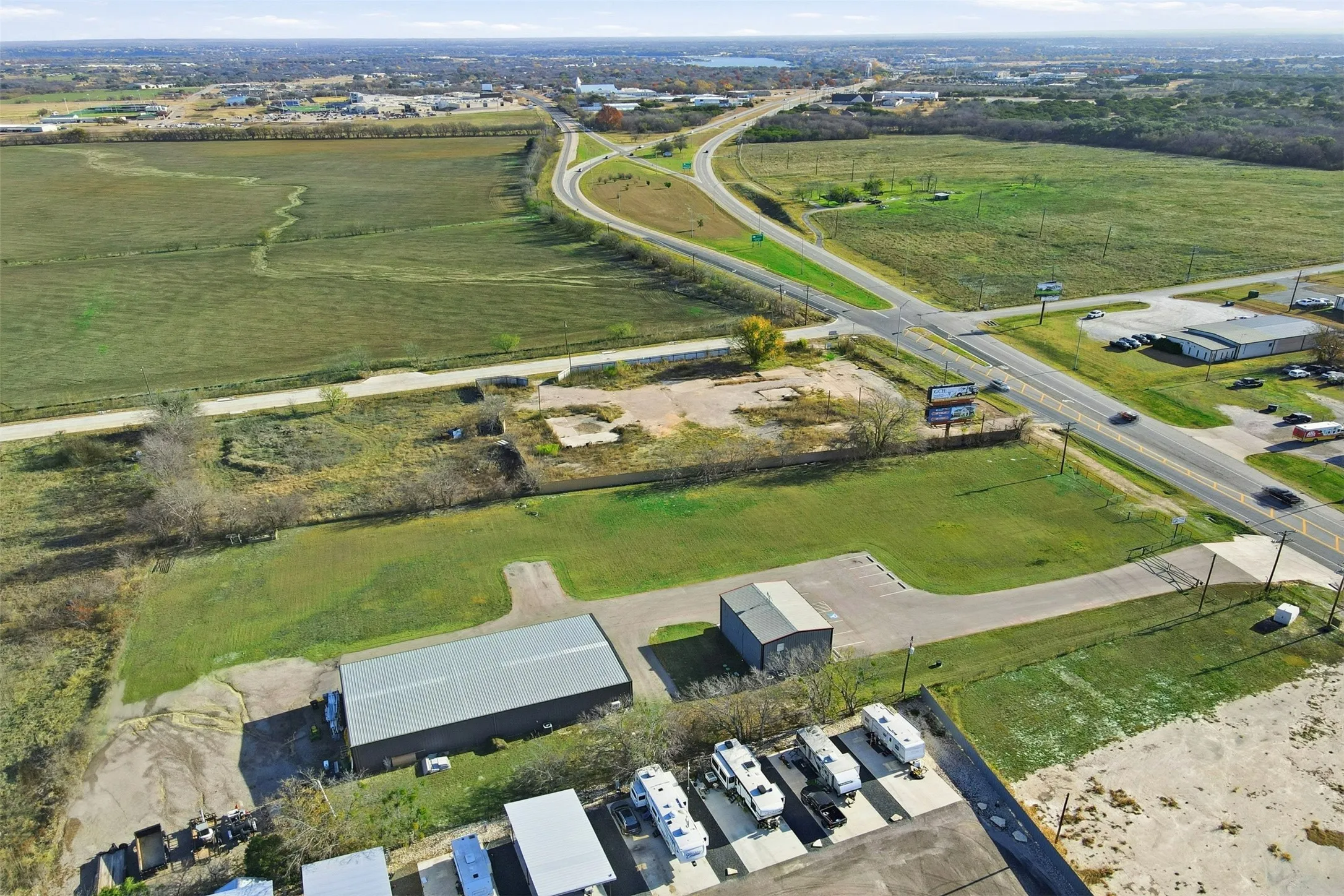 Industrial For Sale in Hood County , 2550 W US Highway 377, Granbury, Texas 76048, 0, 0, Garage spaces, 7,400 Sqft, built in 2001, Preowned, mls#21202764, Real Estate Agent in Granbury, Homes For Sale in Hood county, Homes For Sale in Granbury, Realtor in Granbury Texas, Real Estate Brokerage Independent Realty Texas, Luminita Cordes Realtor