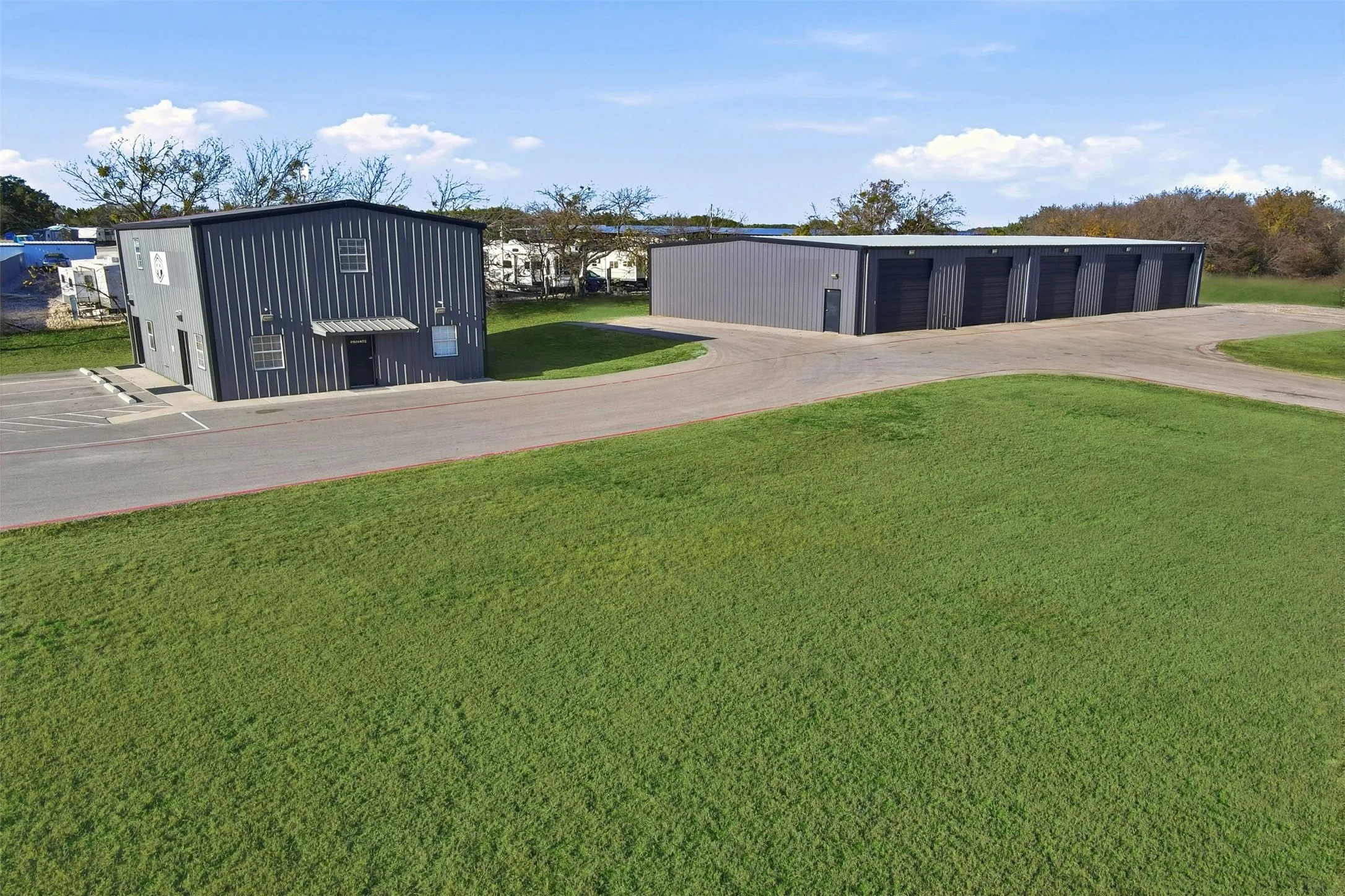 Industrial For Sale in Hood County , 2550 W US Highway 377, Granbury, Texas 76048, 0, 0, Garage spaces, 7,400 Sqft, built in 2001, Preowned, mls#21202764, Real Estate Agent in Granbury, Homes For Sale in Hood county, Homes For Sale in Granbury, Realtor in Granbury Texas, Real Estate Brokerage Independent Realty Texas, Luminita Cordes Realtor