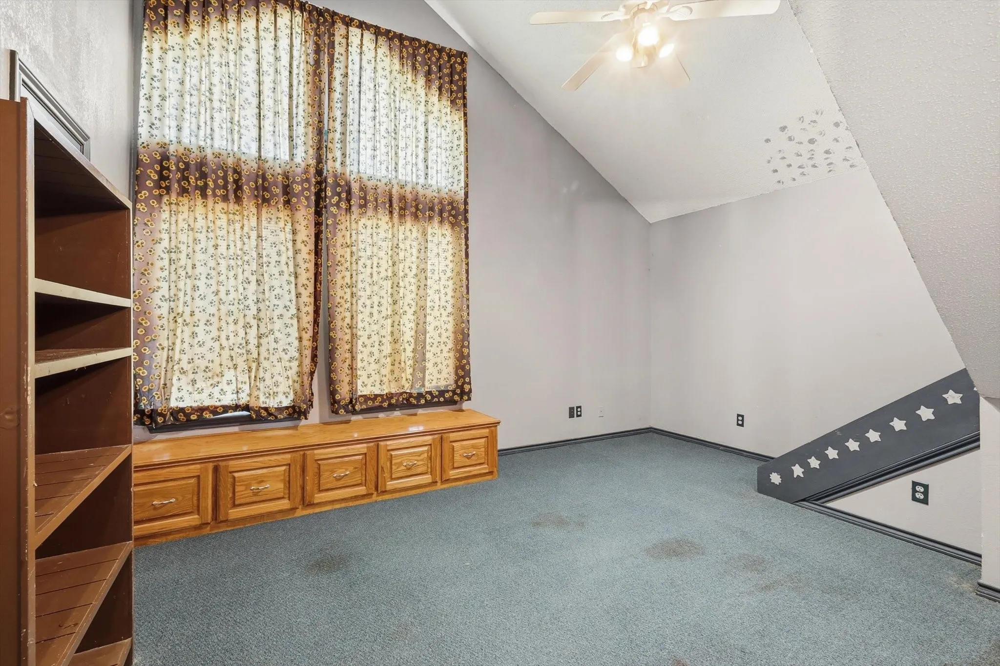 Single Family Residence For Sale in Wise County , 135 Private Road 2828, Decatur, Texas 76234, 3 Bedroom, 3 Bathroom, 2 Garage spaces, 2,889 Sqft, built in 1998, mls#21202885, Real Estate Agent in Decatur, Homes For Sale in Wise county, Homes For Sale in Decatur, Realtor in Decatur Texas, Real Estate Brokerage Independent Realty Texas, Luminita Cordes Realtor