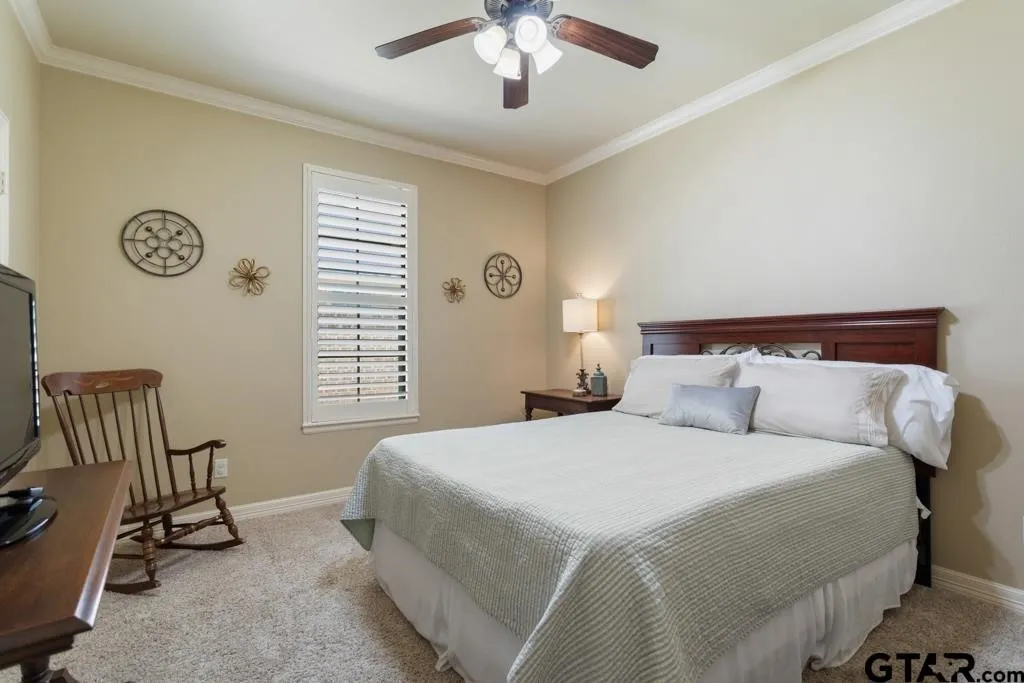 Single Family Residence For Sale in Smith County , 19551 Sandhill Lane, Flint, Texas 75762, 5 Bedroom, 3 Bathroom, 2 Garage spaces, 2,733 Sqft, built in 2013, mls#21202908, Real Estate Agent in Flint, Homes For Sale in Smith county, Homes For Sale in Flint, Realtor in Flint Texas, Real Estate Brokerage Independent Realty Texas, Luminita Cordes Realtor
