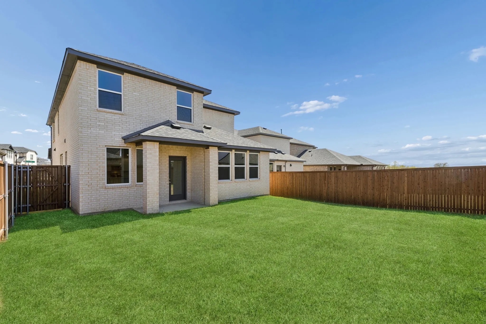 Single Family Residence For Sale in Kaufman County , 1518 Newcastle Lane, Forney, Texas 75126, 4 Bedroom, 4 Bathroom, 2 Garage spaces, 3,055 Sqft, built in 2025, New Construction - Complete, mls#21202979, Real Estate Agent in Forney, Homes For Sale in Kaufman county, Homes For Sale in Forney, Realtor in Forney Texas, Real Estate Brokerage Independent Realty Texas, Luminita Cordes Realtor
